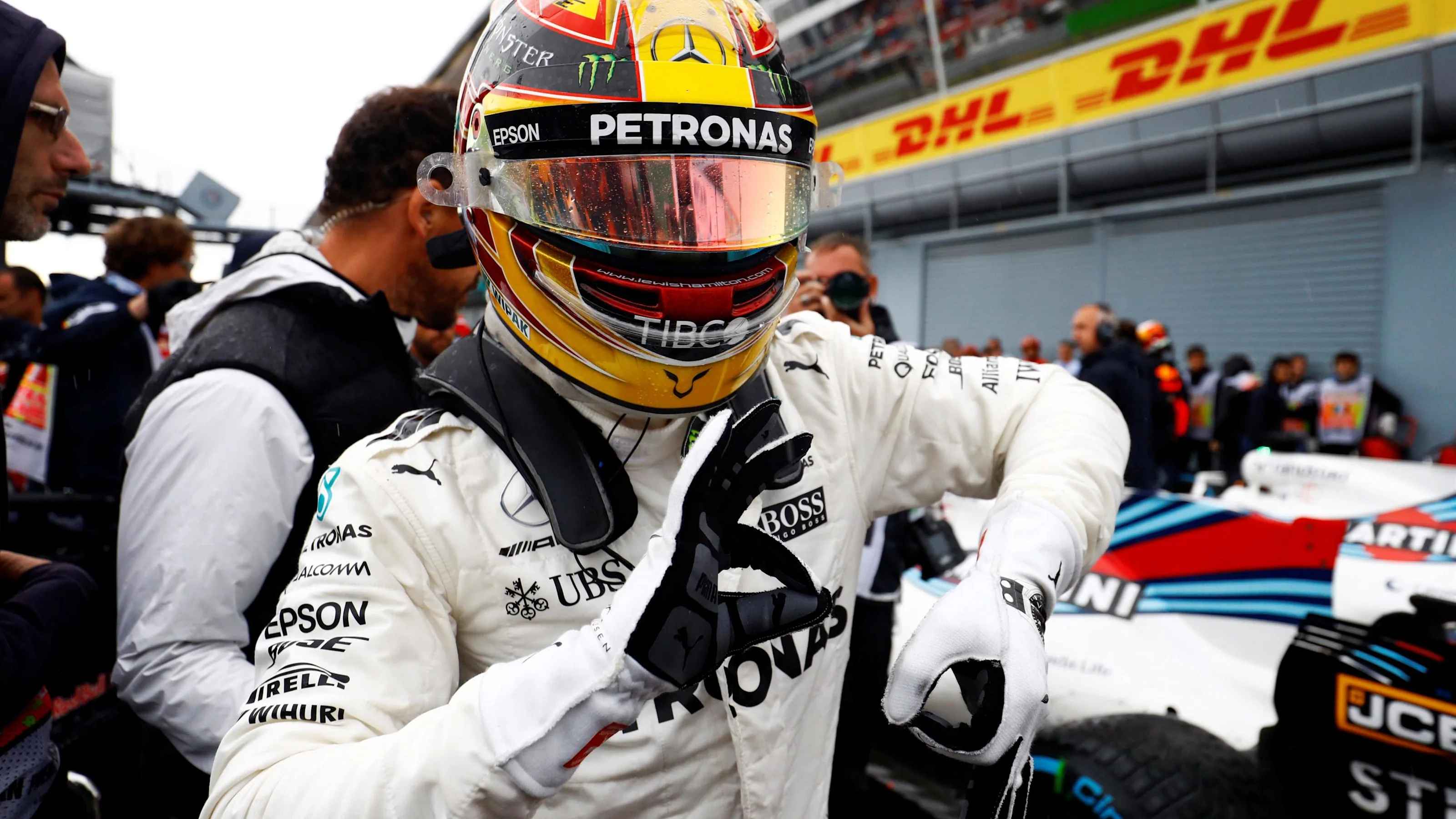 Poe sitter Lewis Hamilton (GBR) Mercedes AMG F1 celebrates in parc ferme at Formula One World