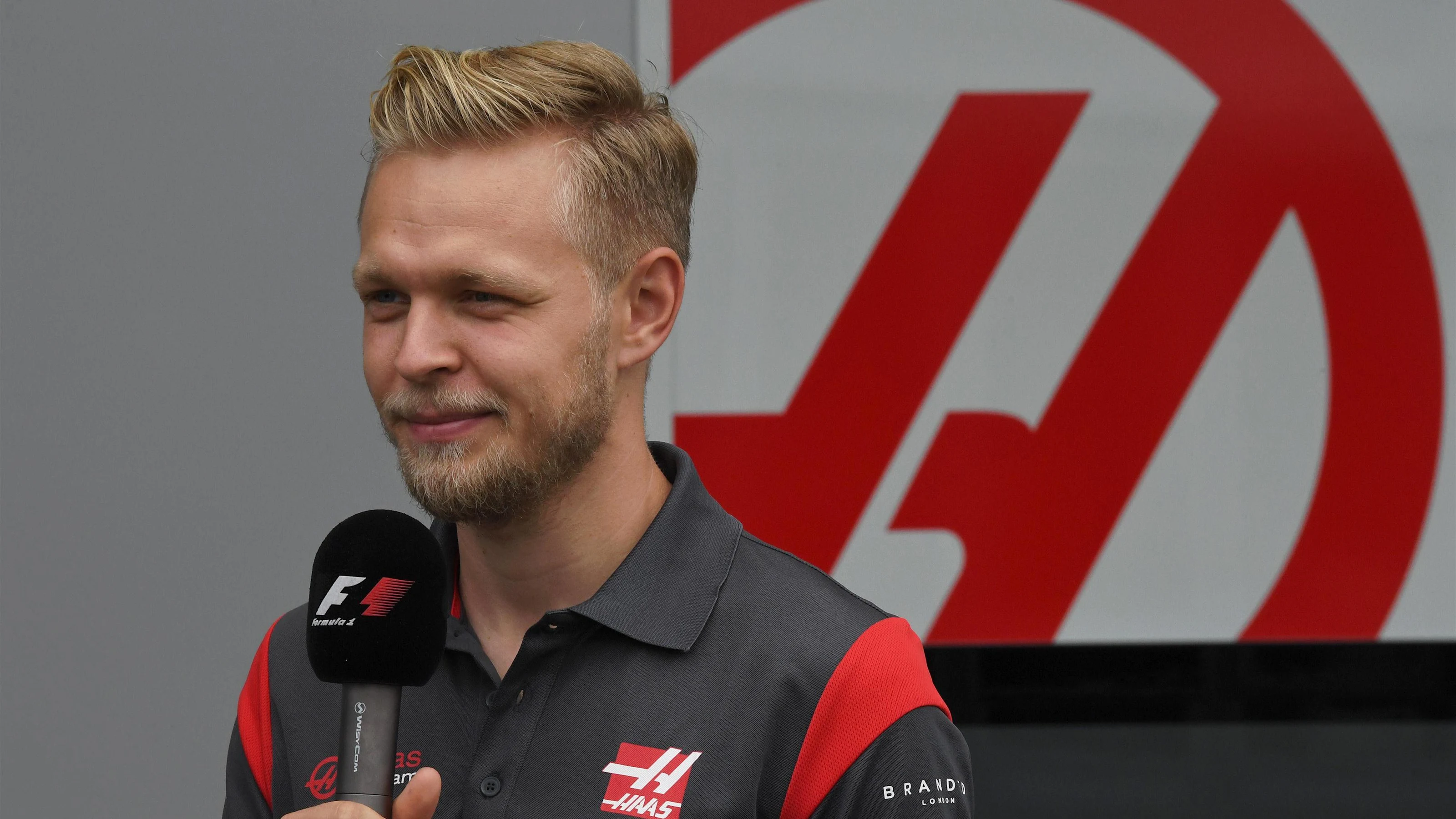Kevin Magnussen (DEN) Haas F1 at Formula One World Championship, Rd16, Japanese Grand Prix,