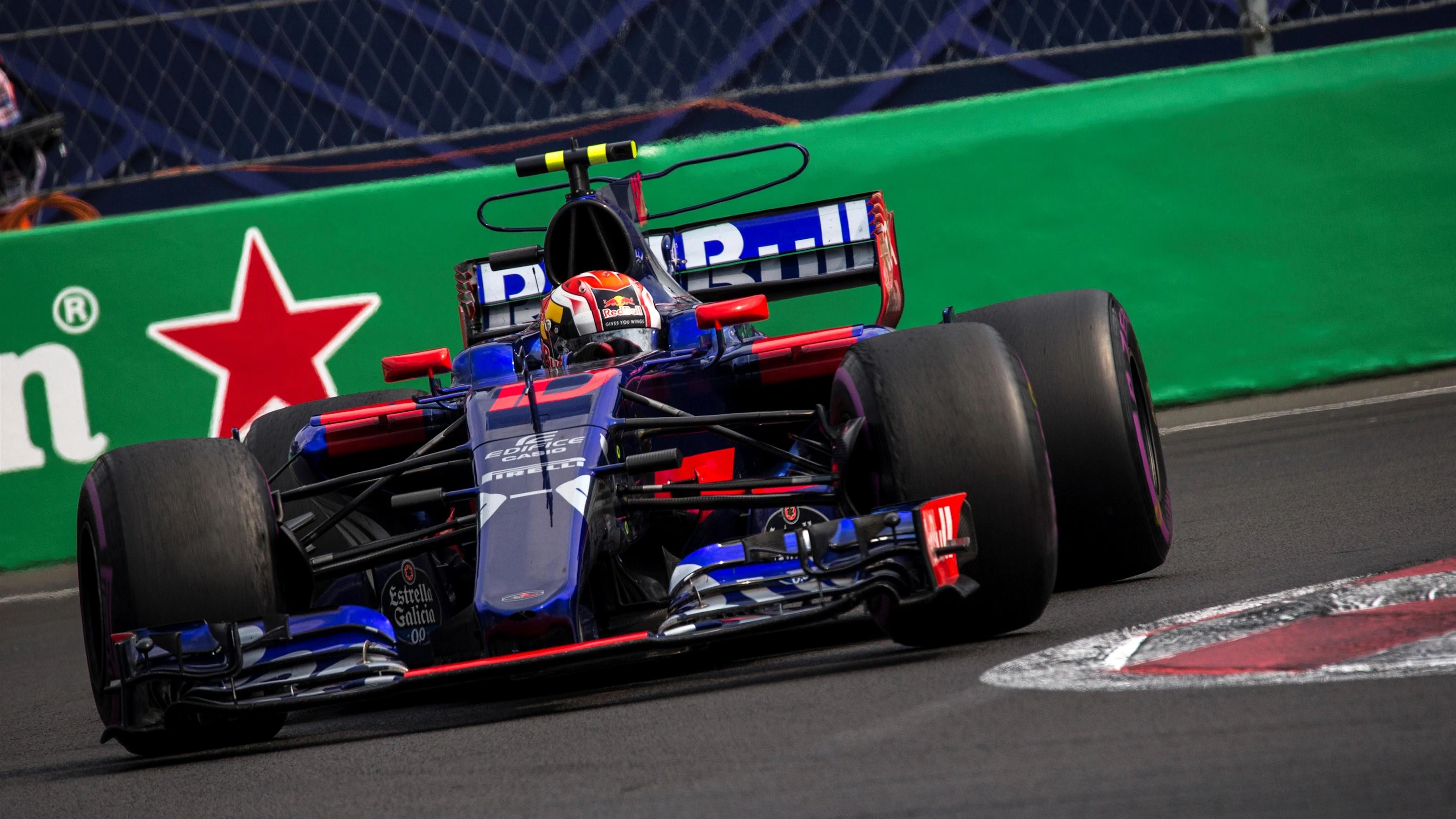 Pierre Gasly (FRA) Scuderia Toro Rosso STR12 at Formula One World Championship, Rd18, Mexican Grand