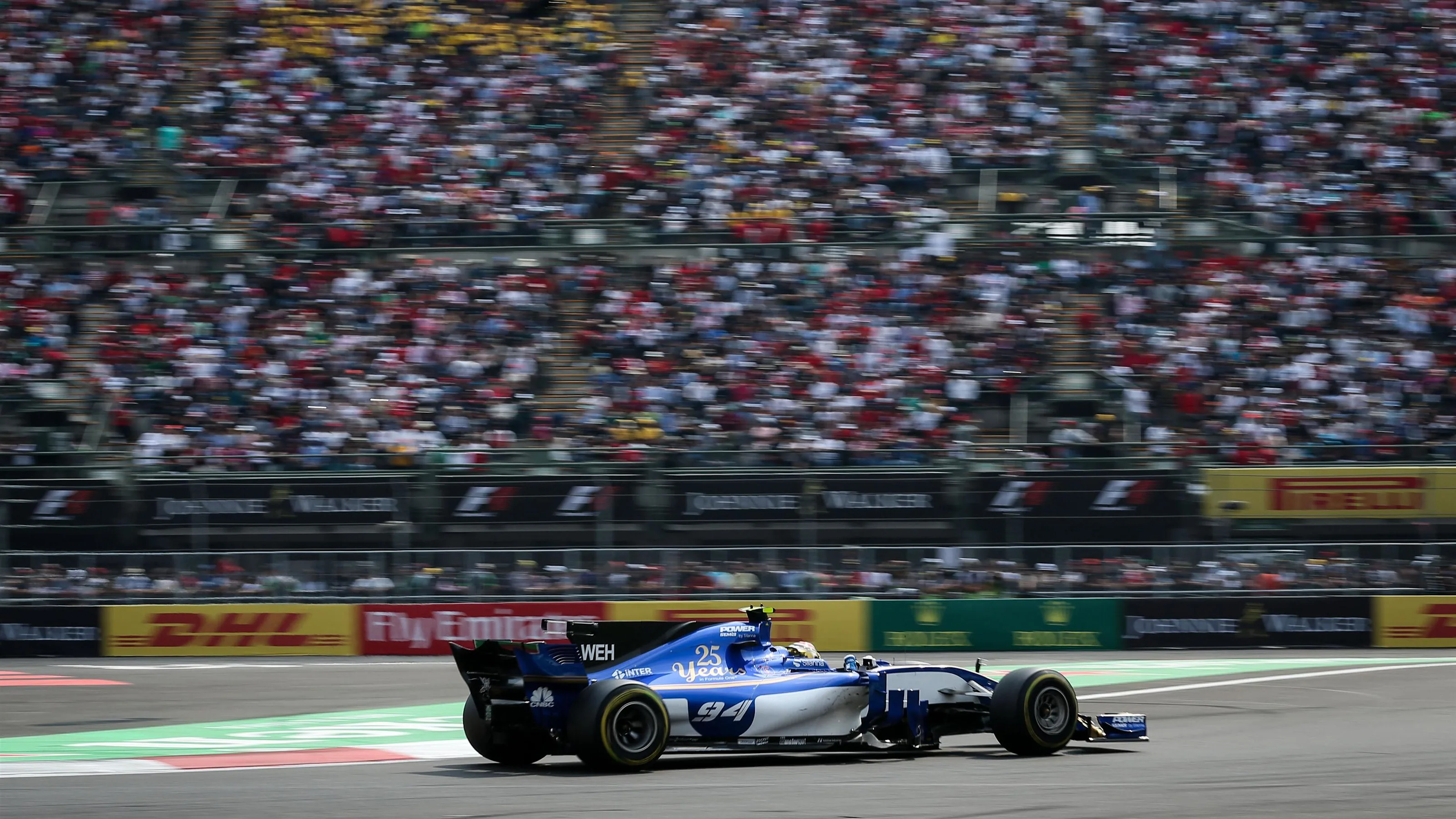 Pascal Wehrlein (GER) Sauber C36 at Formula One World Championship, Rd18, Mexican Grand Prix, Race,