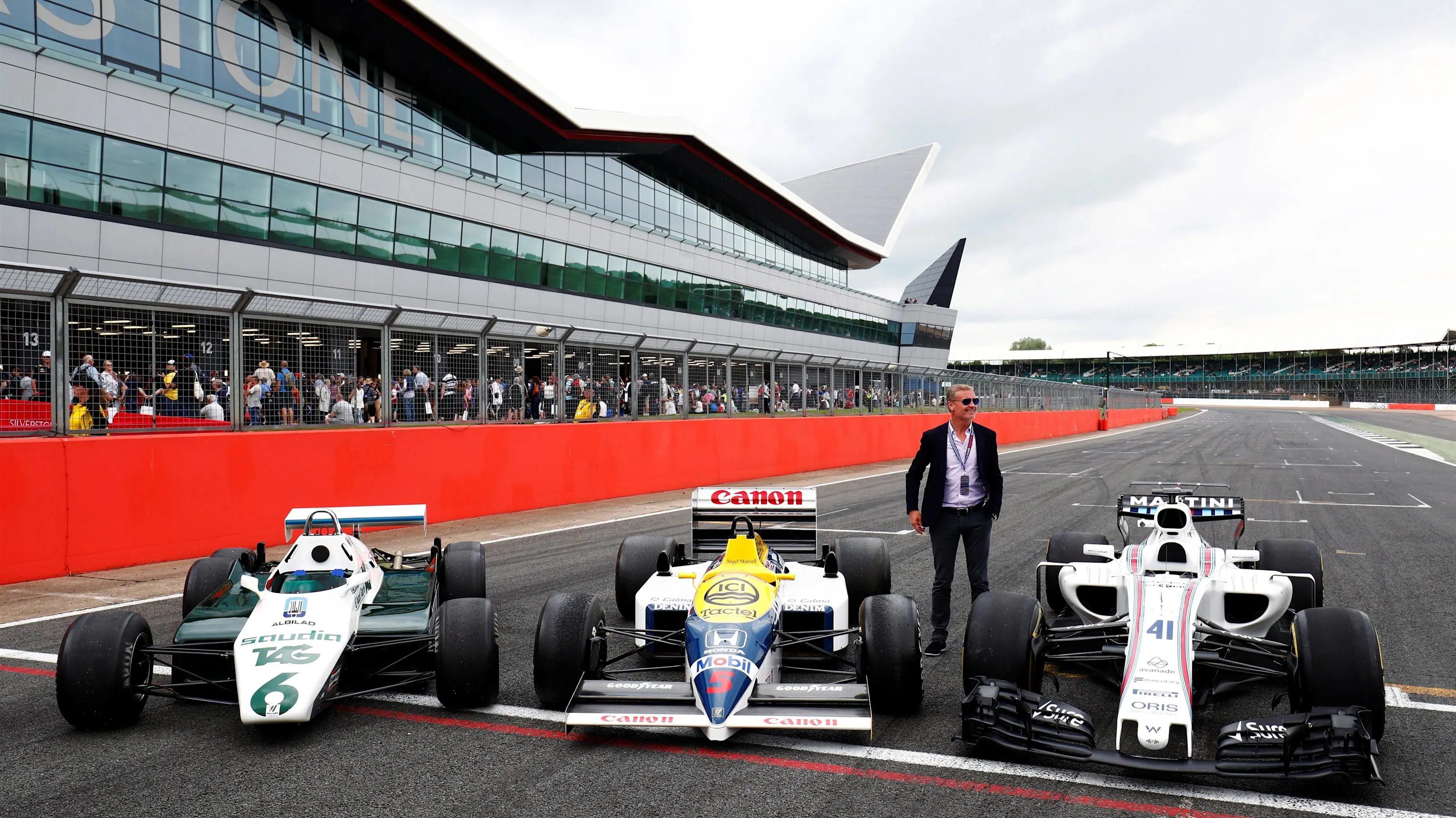 David Coulthard (GBR) with theWilliams Ford FW08B, Williams Honda FW11 and the Williams Renault