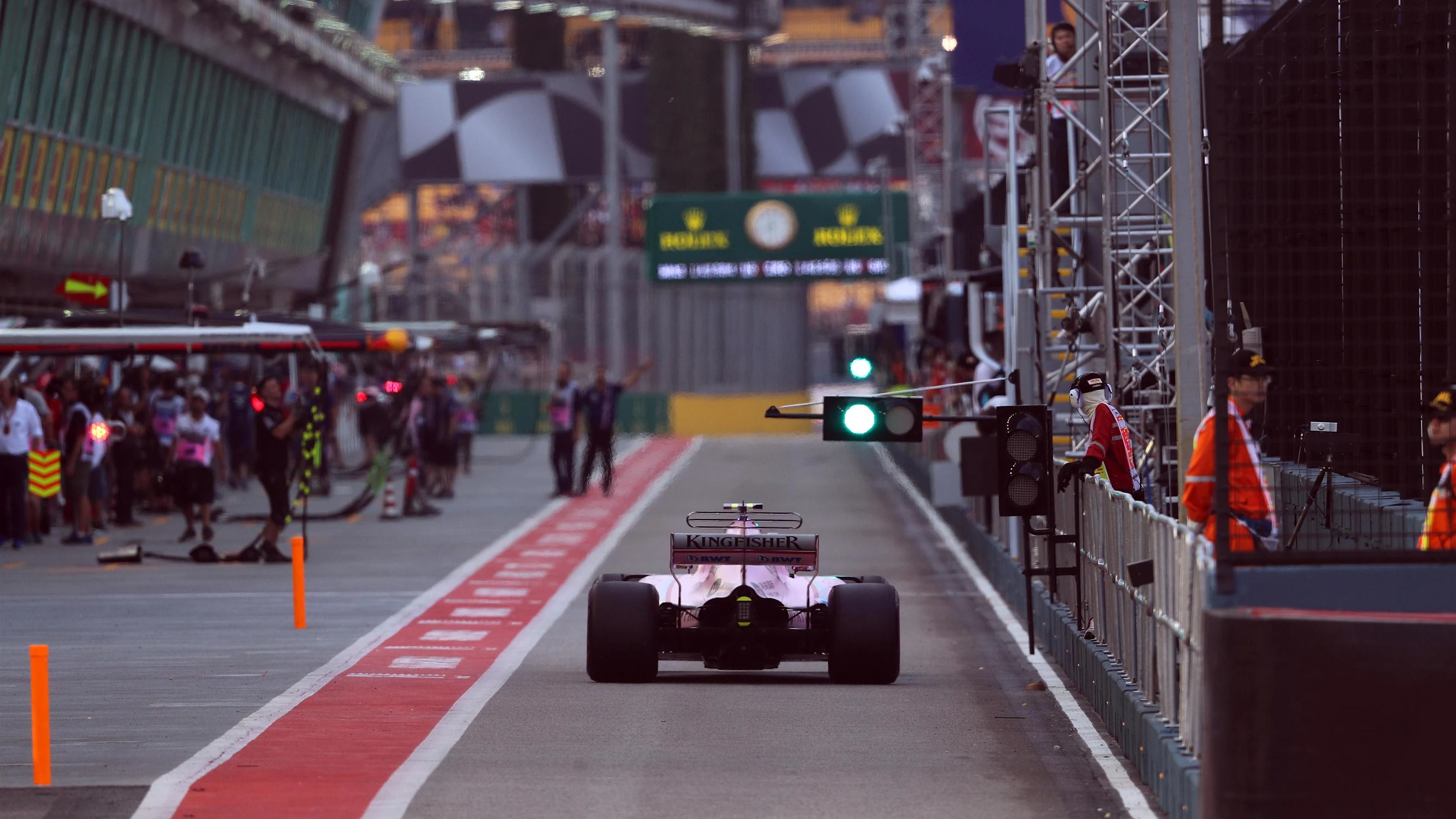 Esteban Ocon (FRA) Force India VJM10 at Formula One World Championship, Rd14, Singapore Grand Prix,