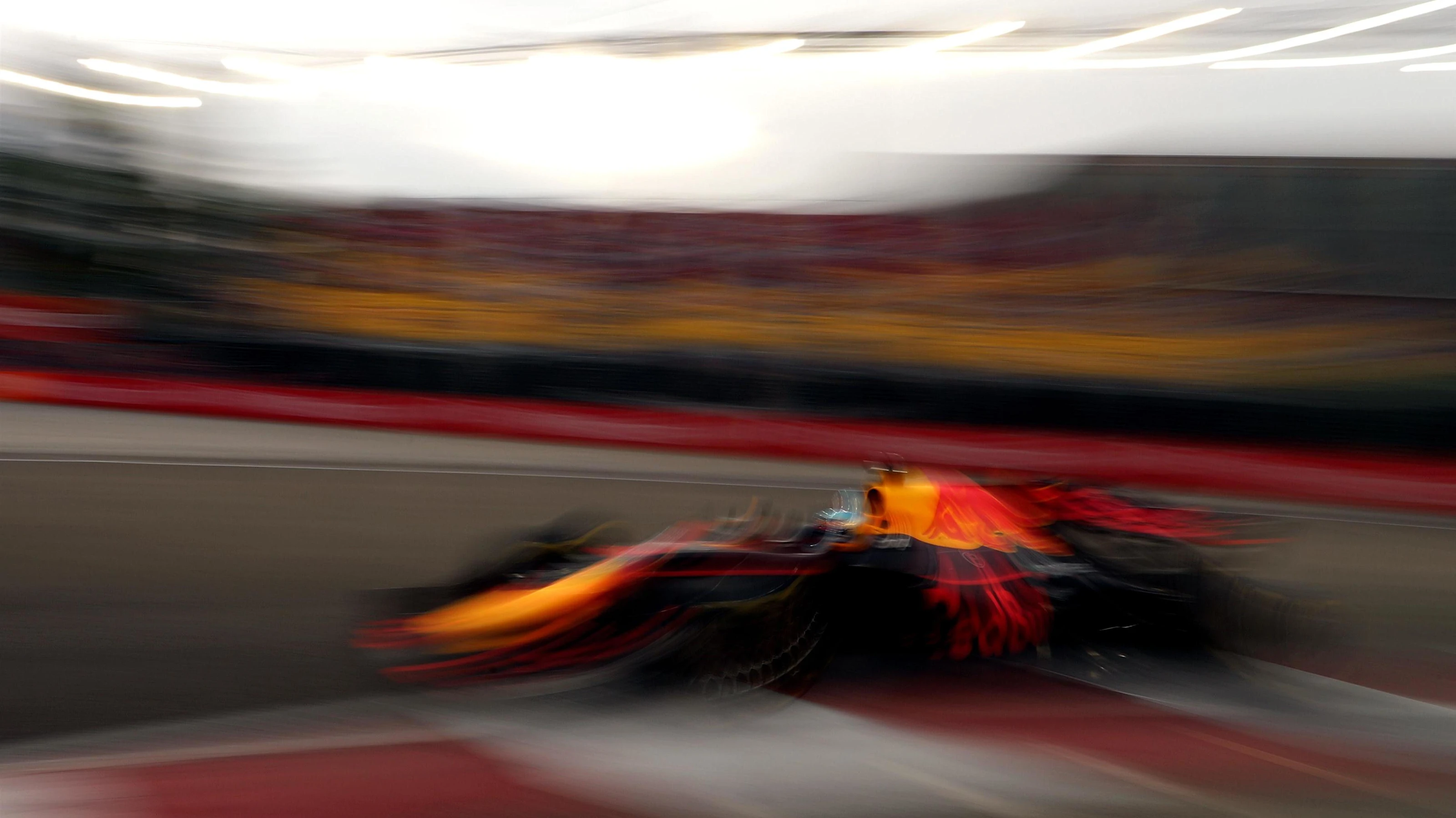 Daniel Ricciardo (AUS) Red Bull Racing RB13 at Formula One World Championship, Rd14, Singapore