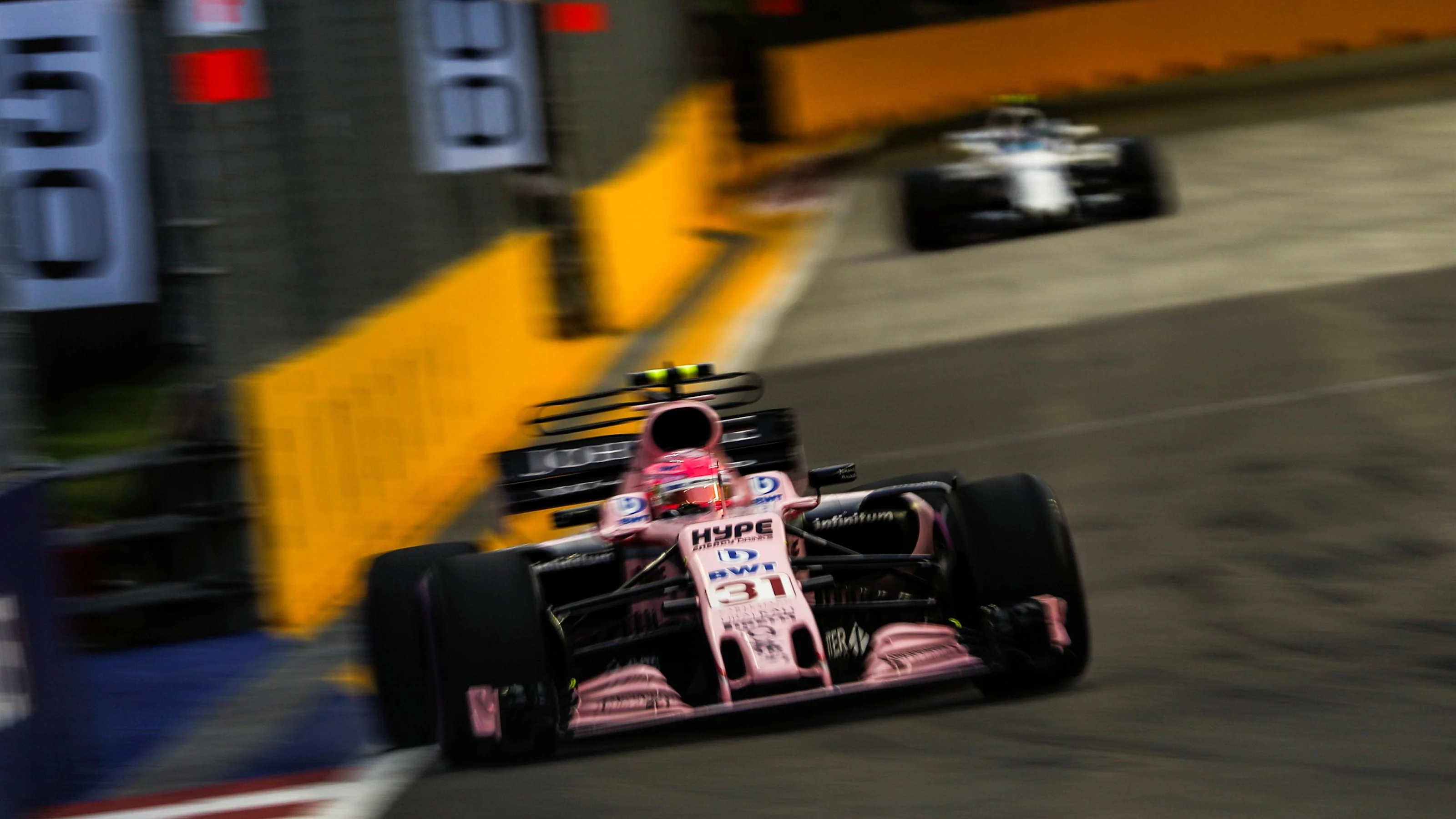 Esteban Ocon (FRA) Force India VJM10 at Formula One World Championship, Rd14, Singapore Grand Prix,