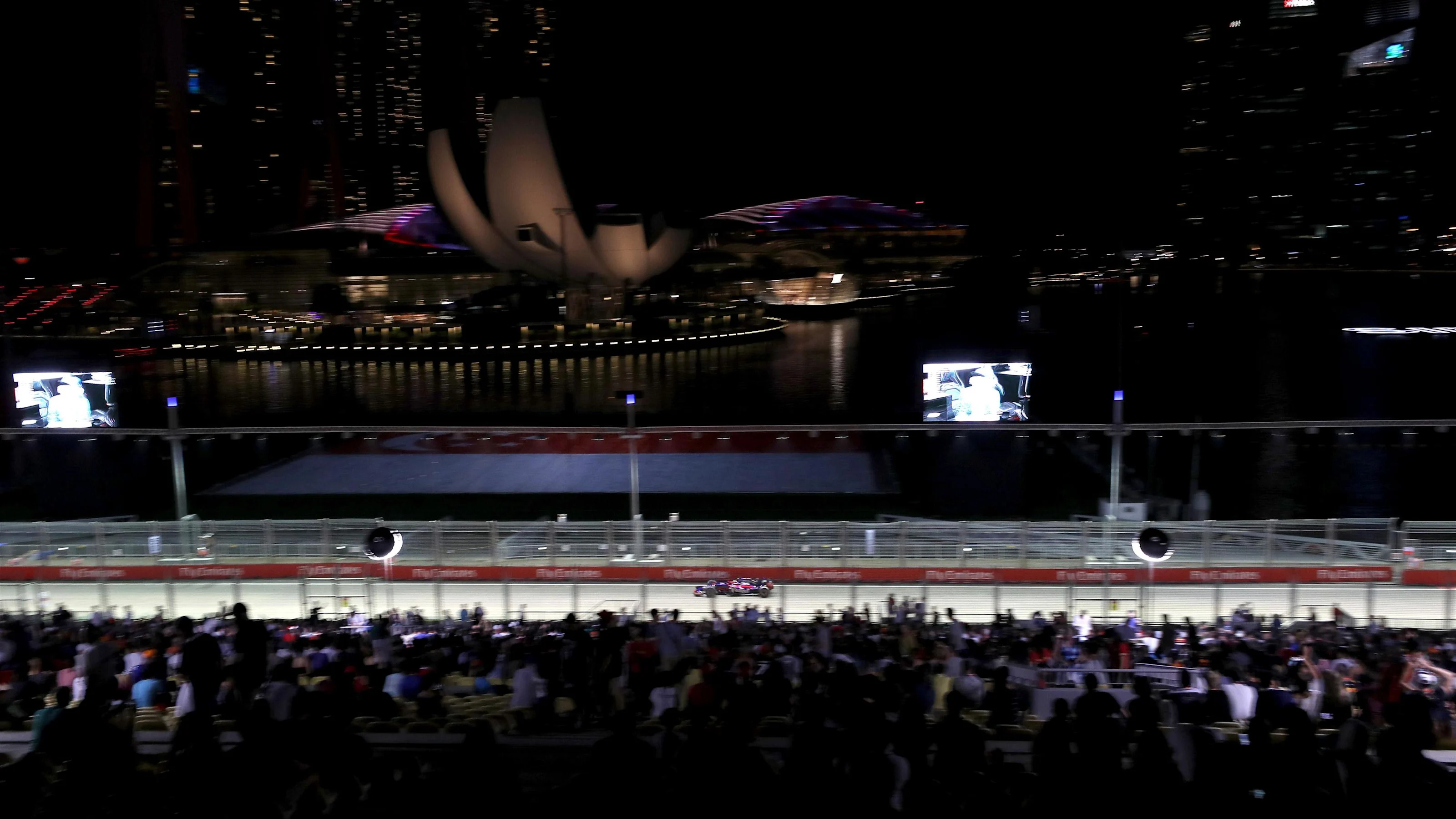 Daniil Kvyat (RUS) Scuderia Toro Rosso STR12 at Formula One World Championship, Rd14, Singapore