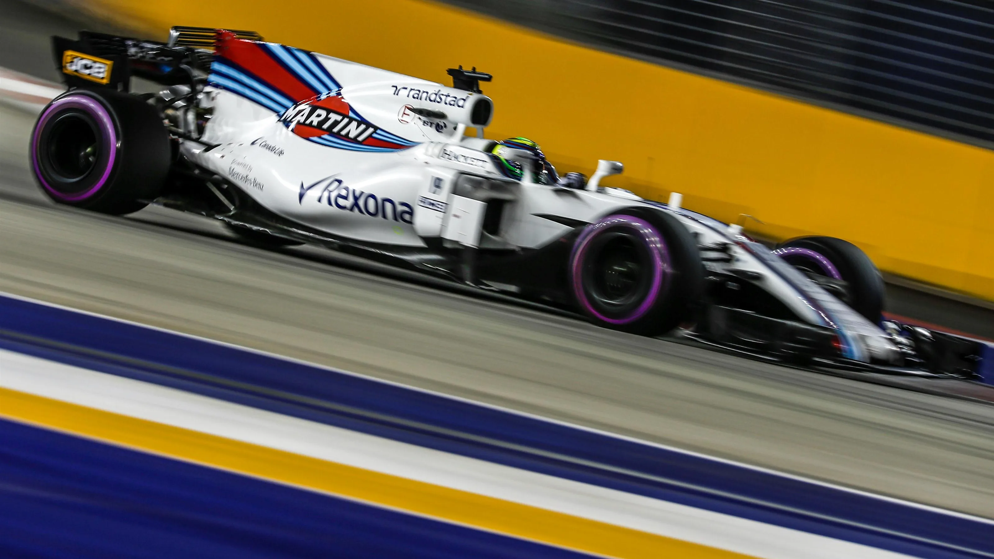 Felipe Massa (BRA) Williams FW40 at Formula One World Championship, Rd14, Singapore Grand Prix,