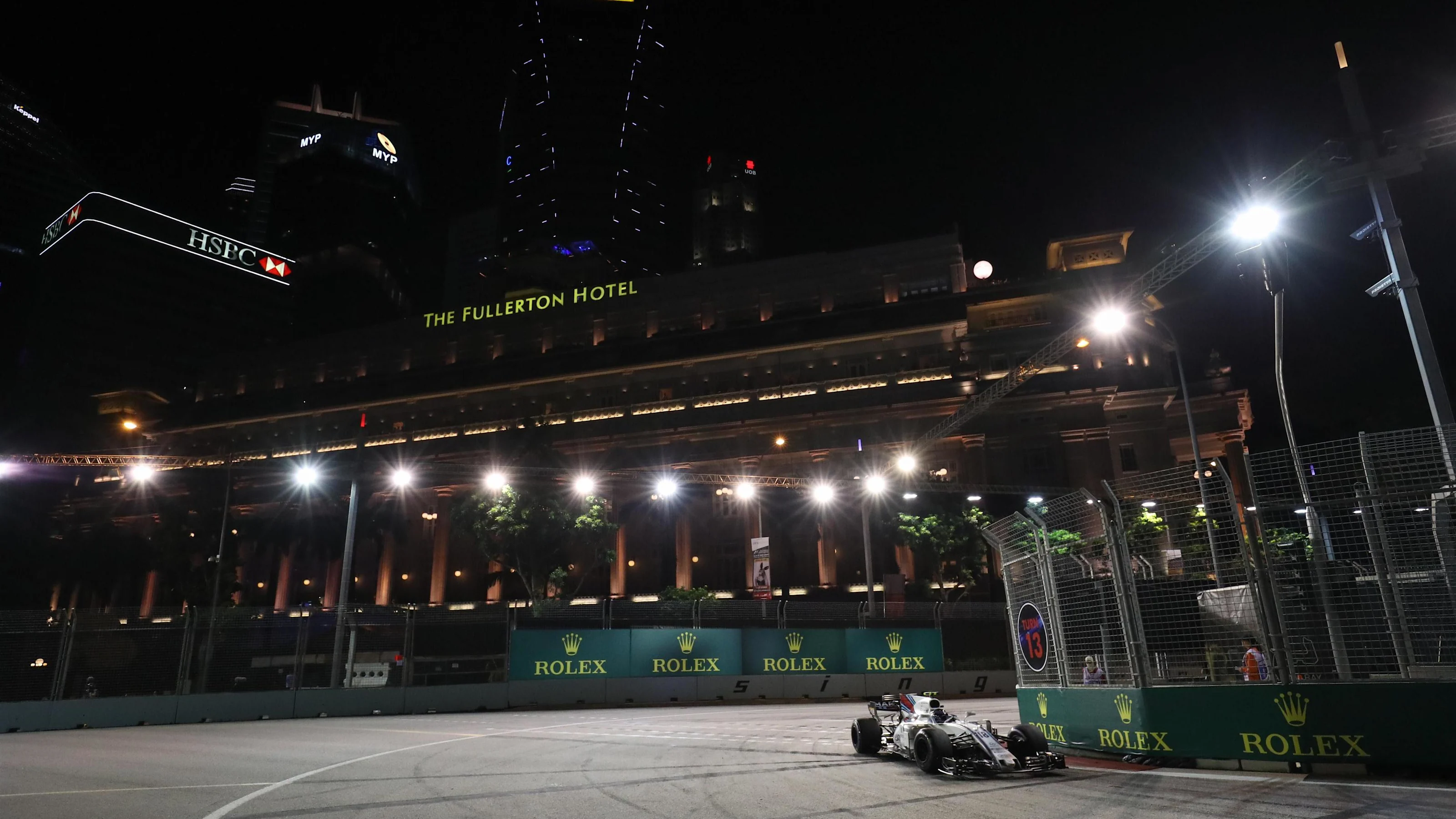 Lance Stroll (CDN) Williams FW40 at Formula One World Championship, Rd14, Singapore Grand Prix,