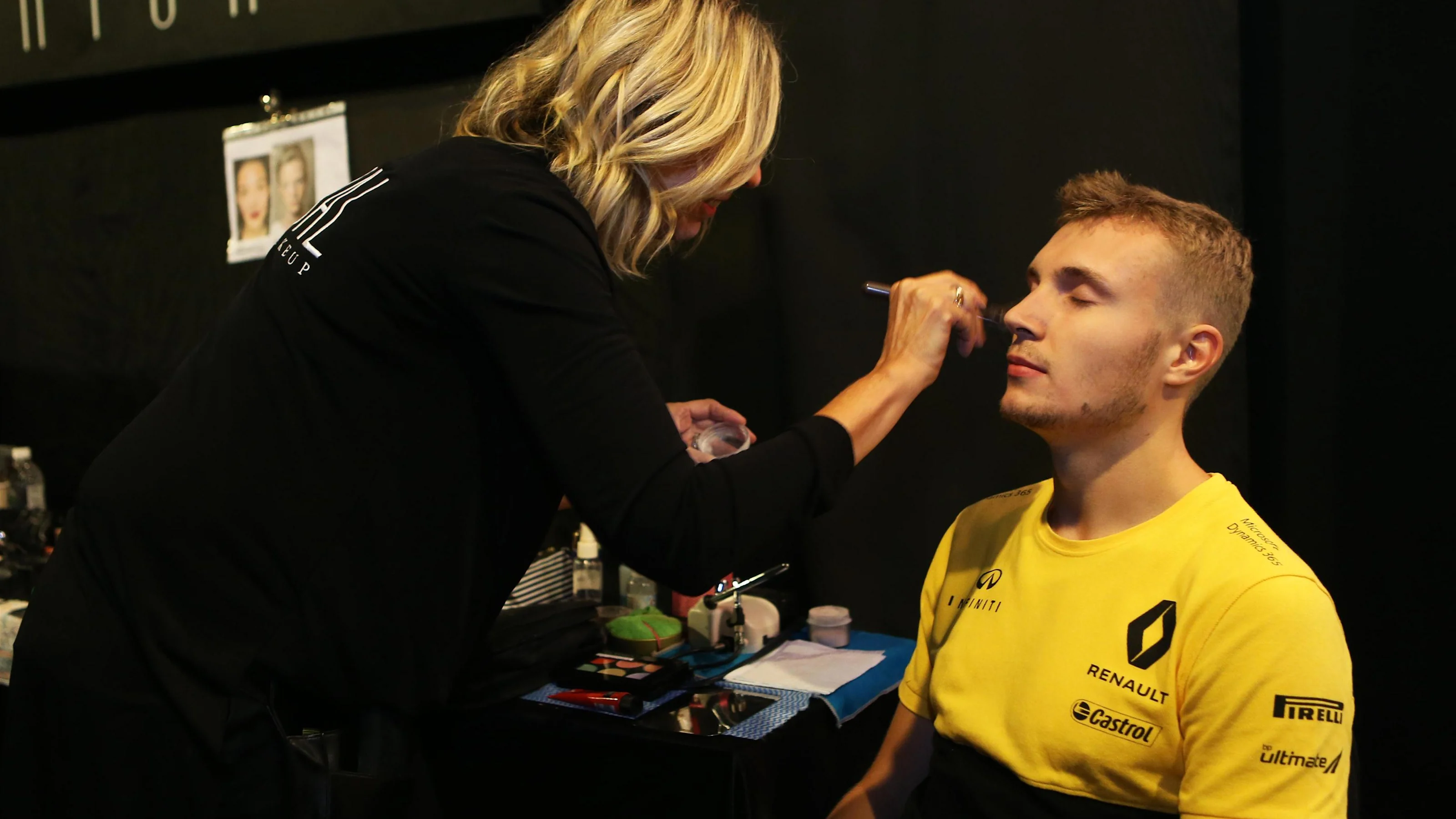 Sergey Sirotkin (RUS) Renault Sport F1 Team Test Driver at Amber Lounge Fashion Show at Formula One