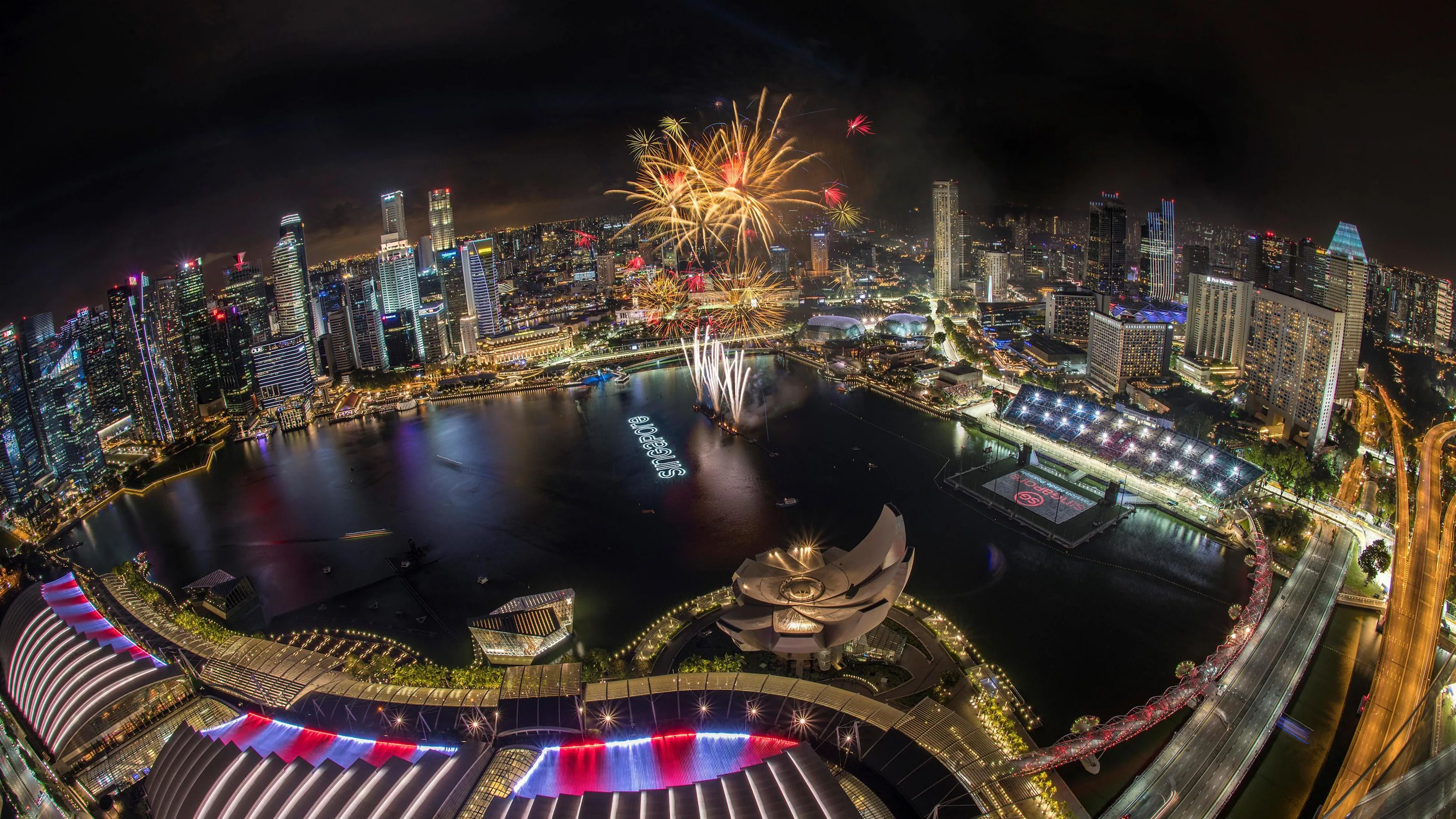 Fireworks at the end of the race at Formula One World Championship, Rd14, Singapore Grand Prix,