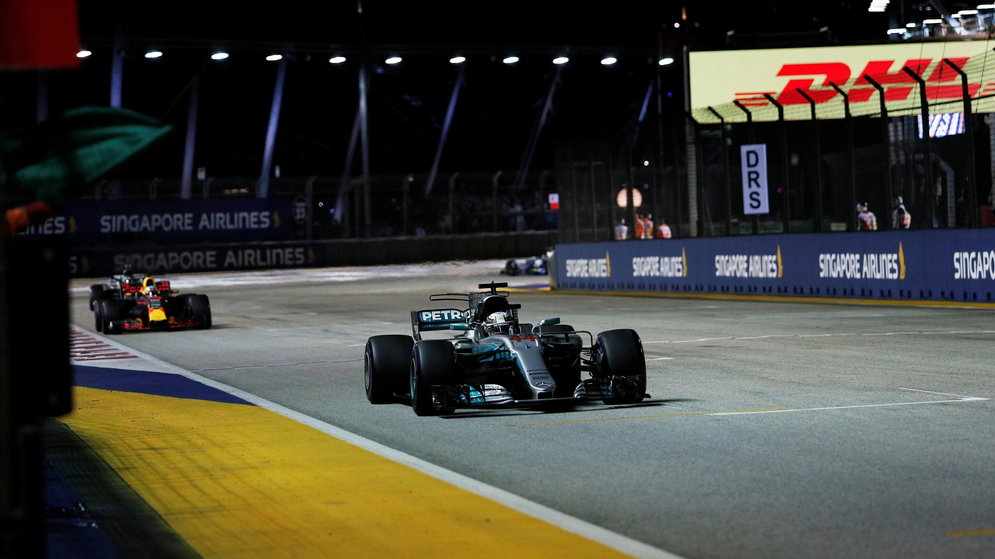 Lewis Hamilton (GBR) Mercedes-Benz F1 W08 Hybrid at Formula One World Championship, Rd14, Singapore