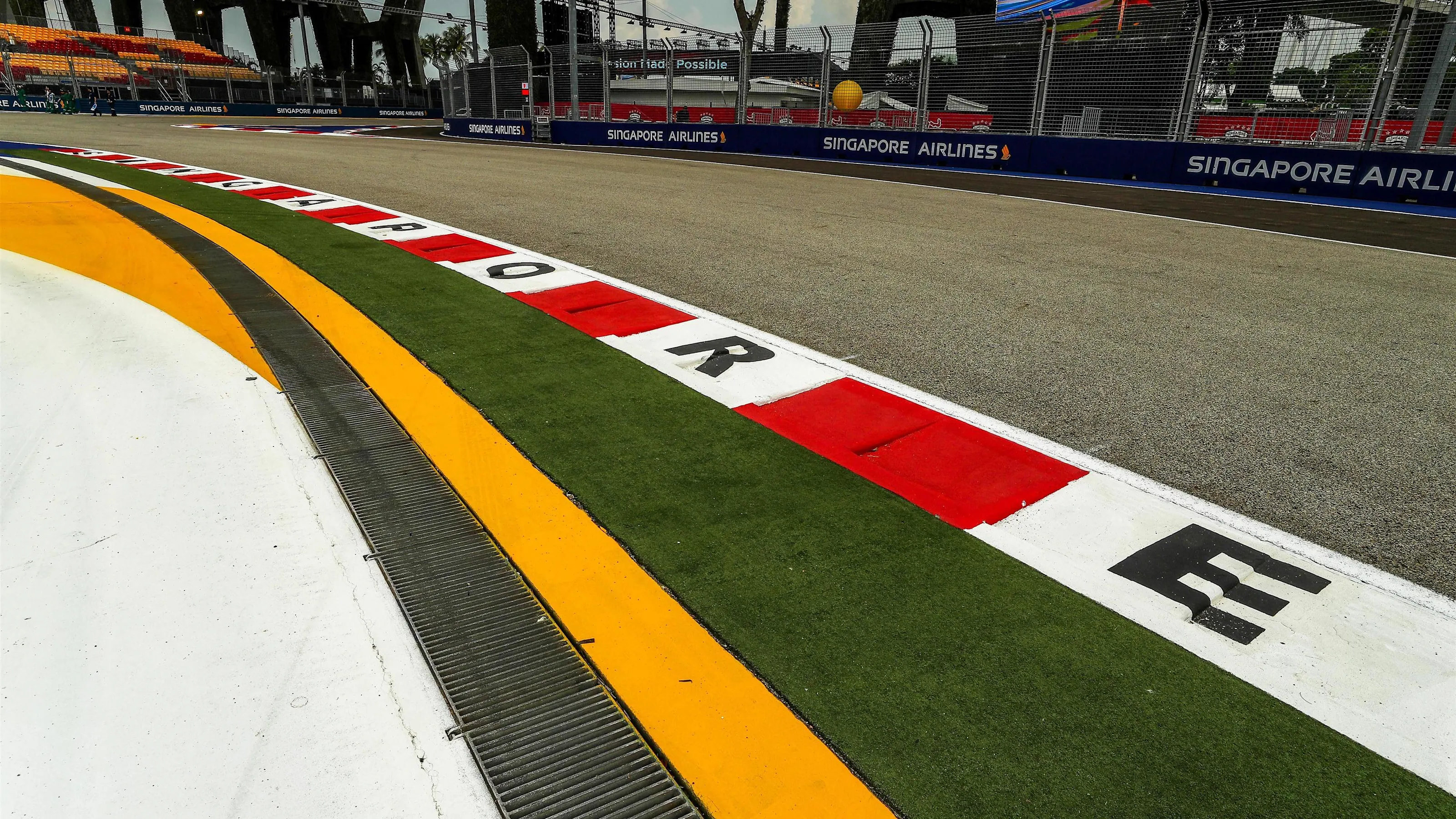 Track view at Formula One World Championship, Rd13, Italian Grand Prix, Preparations, Monza, Italy,