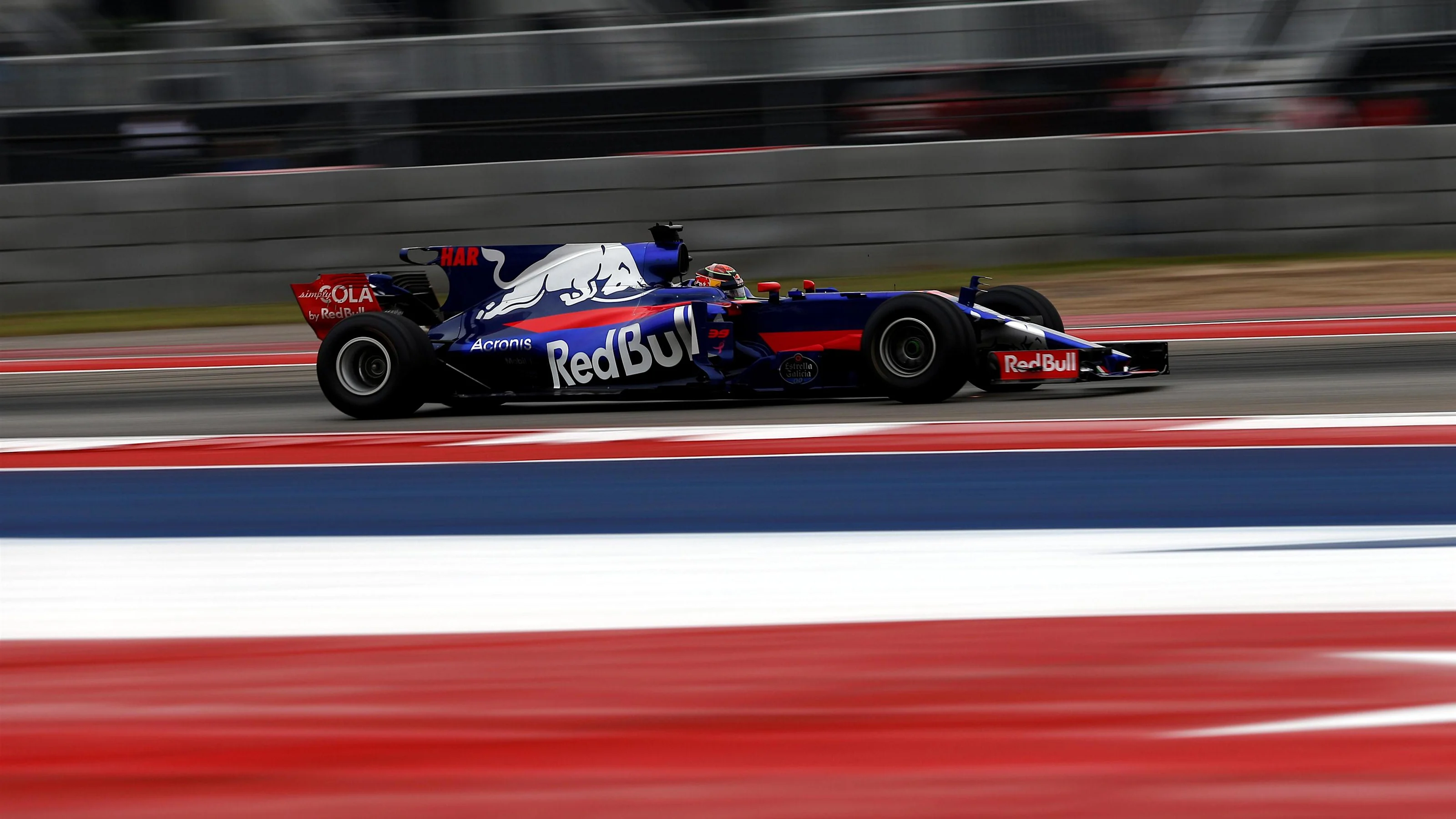 Brendon Hartley (NZL) Scuderia Toro Rosso STR12 at Formula One World Championship, Rd17, United