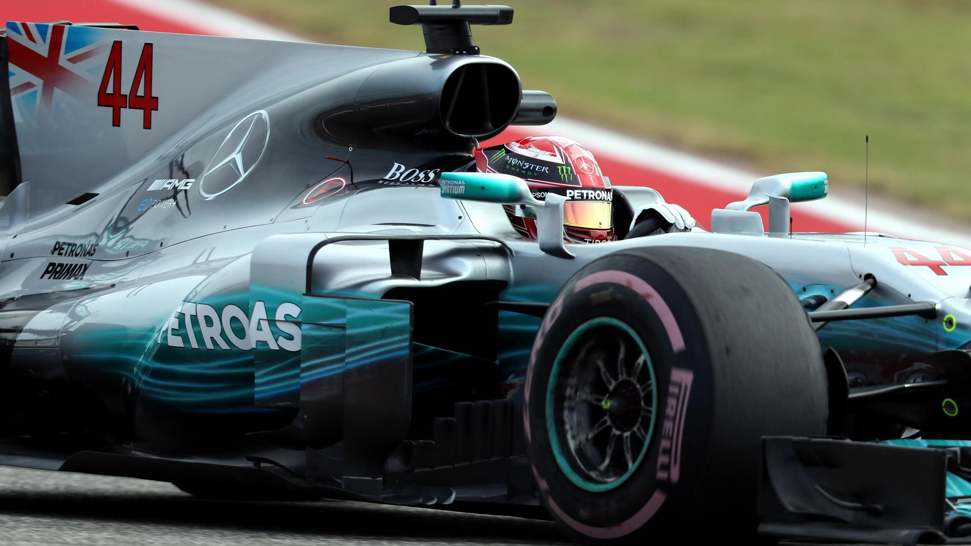 Lewis Hamilton (GBR) Mercedes-Benz F1 W08 Hybrid at Formula One World Championship, Rd17, United