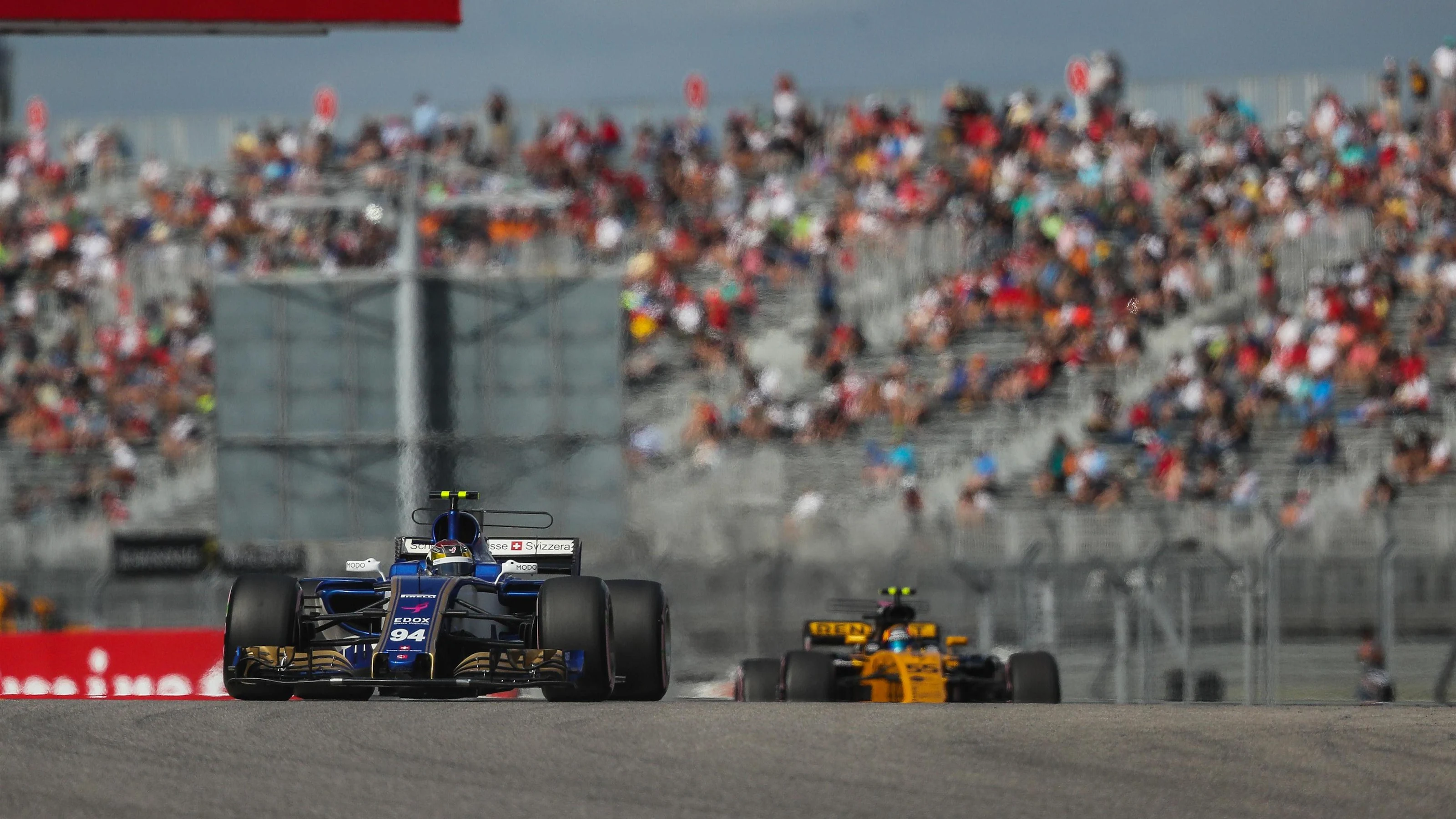 Pascal Wehrlein (GER) Sauber C36 at Formula One World Championship, Rd17, United States Grand Prix,