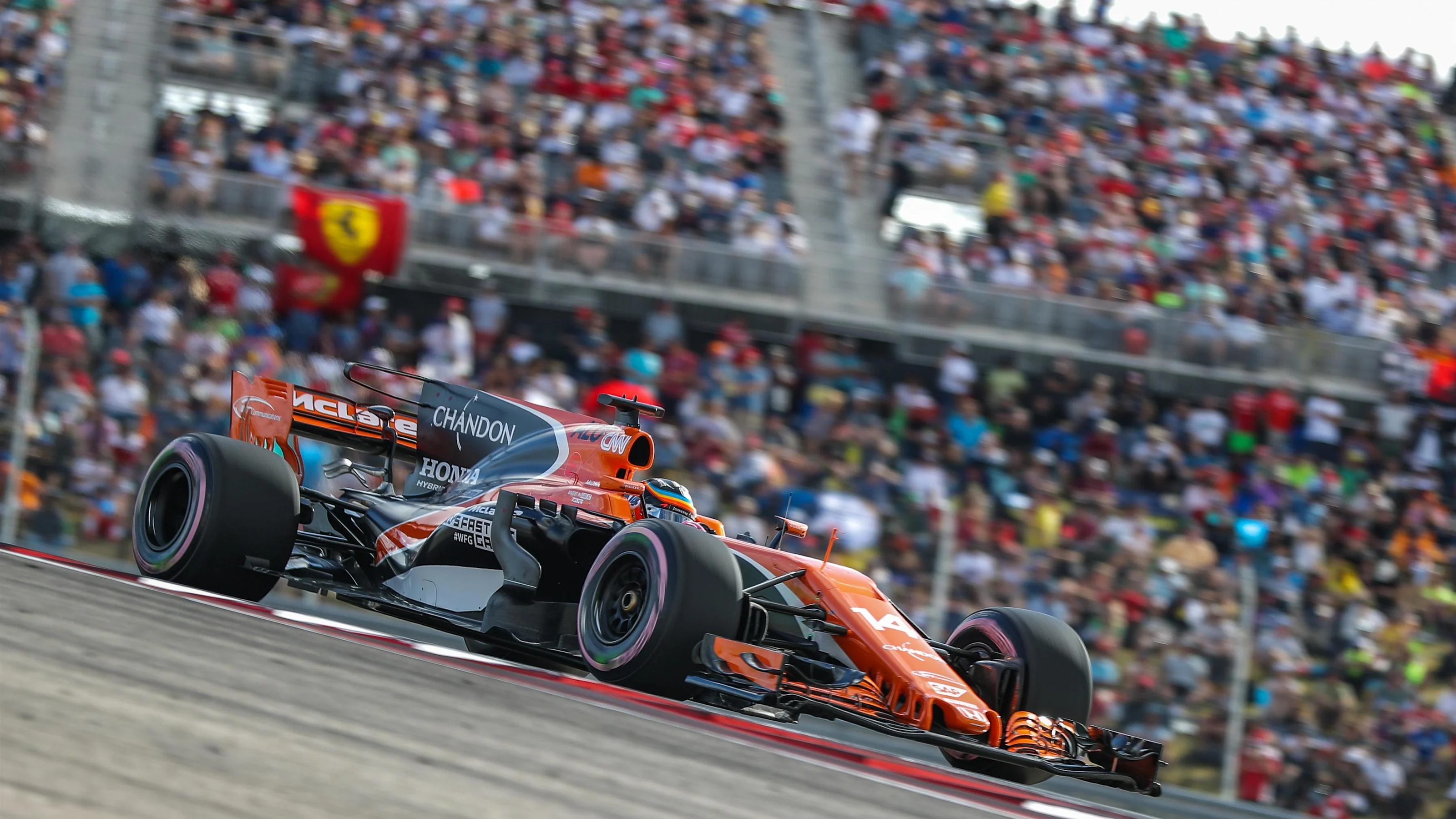 Fernando Alonso (ESP) McLaren MCL32 at Formula One World Championship, Rd17, United States Grand