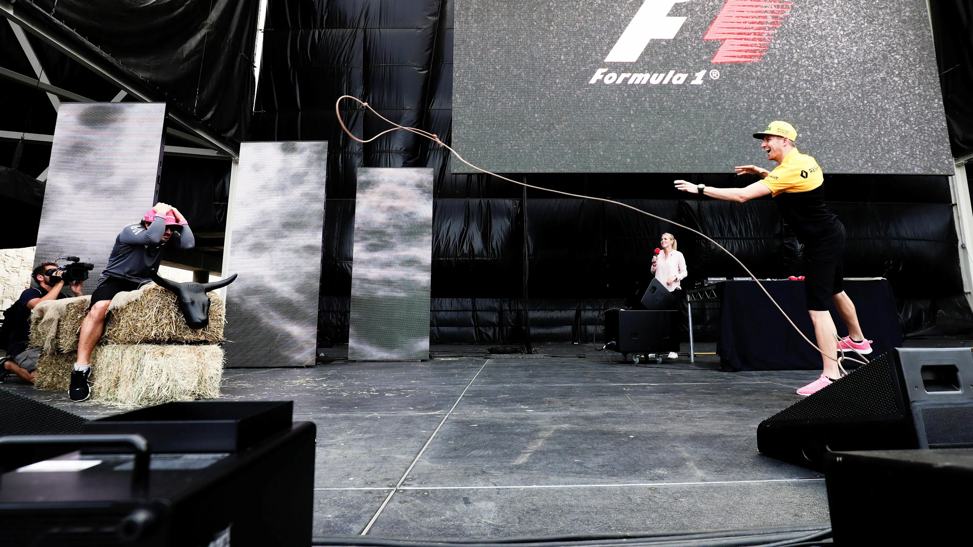 Nico Hulkenberg (GER) Renault Sport F1 Team tries the lassoo at Formula One World Championship,