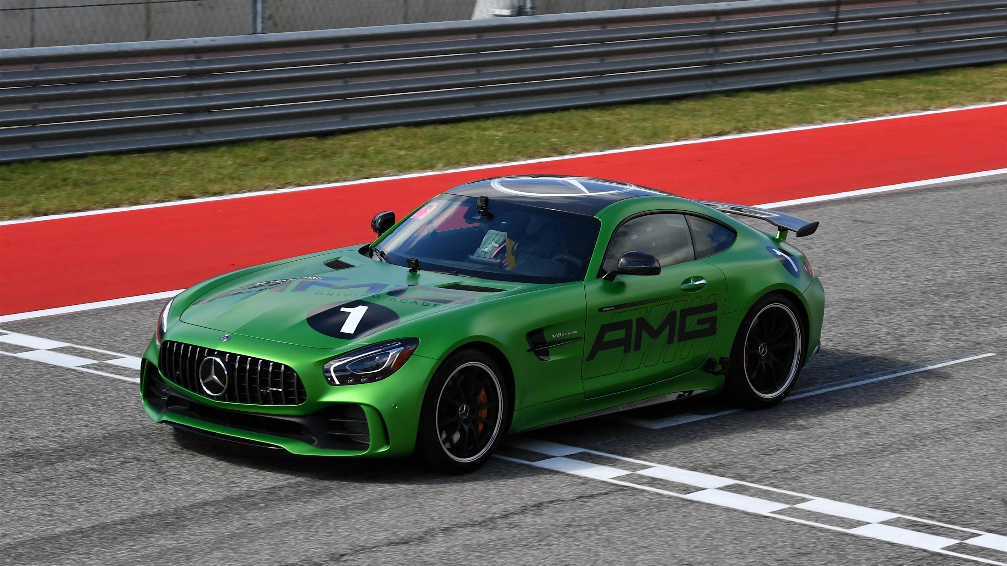 Lewis Hamilton (GBR) Mercedes AMG F1 and Usian Bolt (JAM) Mercedes AMG GTS at Formula One World
