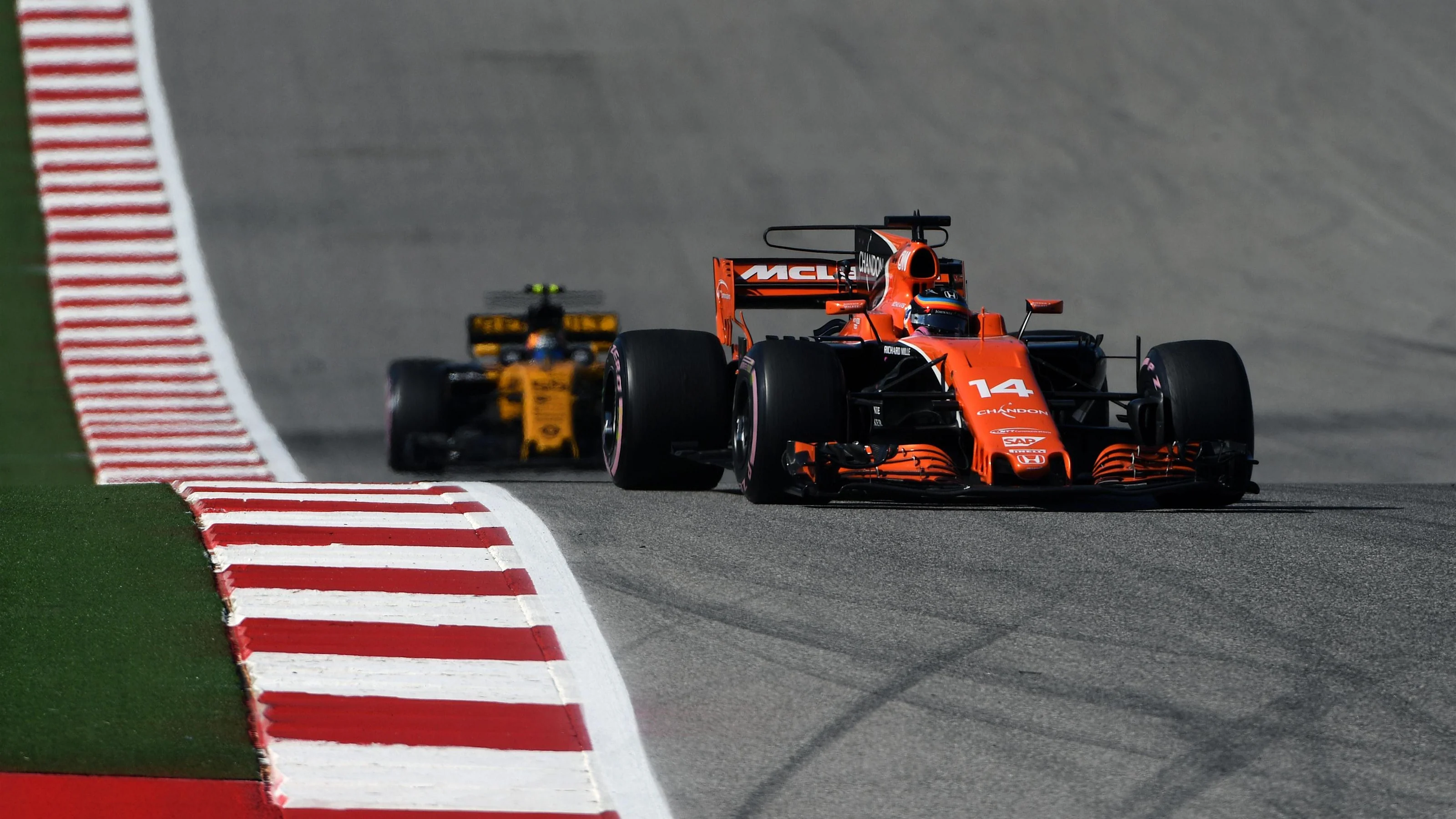 Fernando Alonso (ESP) McLaren MCL32 at Formula One World Championship, Rd17, United States Grand