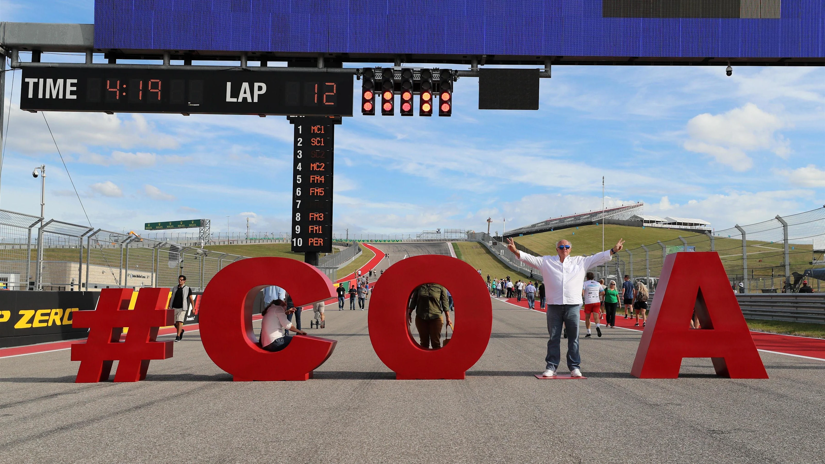 #COTA and fan at Formula One World Championship, Rd17, United States Grand Prix, Preparations,