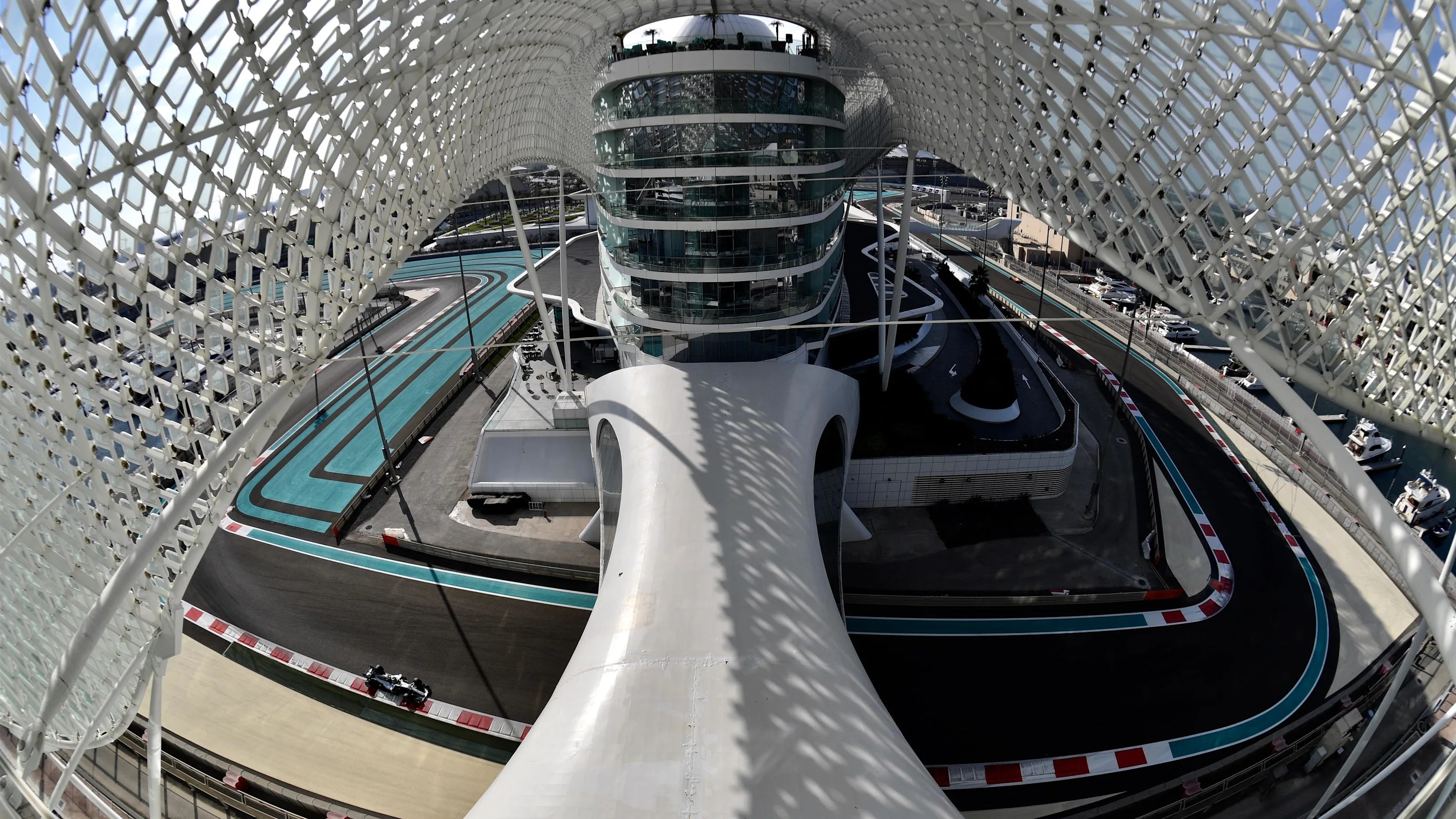 Valtteri Bottas, Mercedes-AMG F1 W09 EQ Power+ at Formula One Testing, Day Two, Yas Marina Circuit,