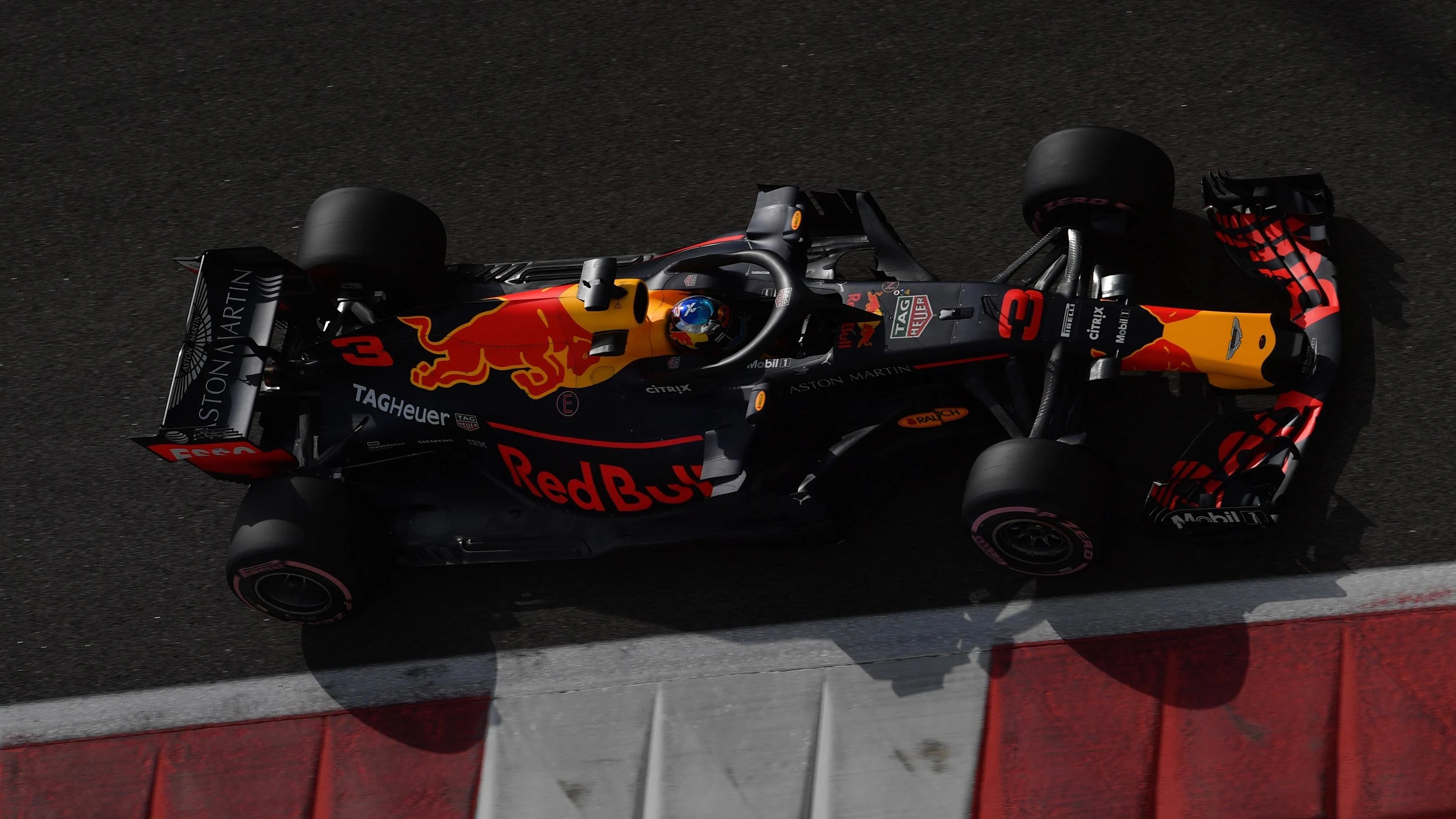 Daniel Ricciardo, Red Bull Racing RB14 at Formula One World Championship, Rd21, Abu Dhabi Grand