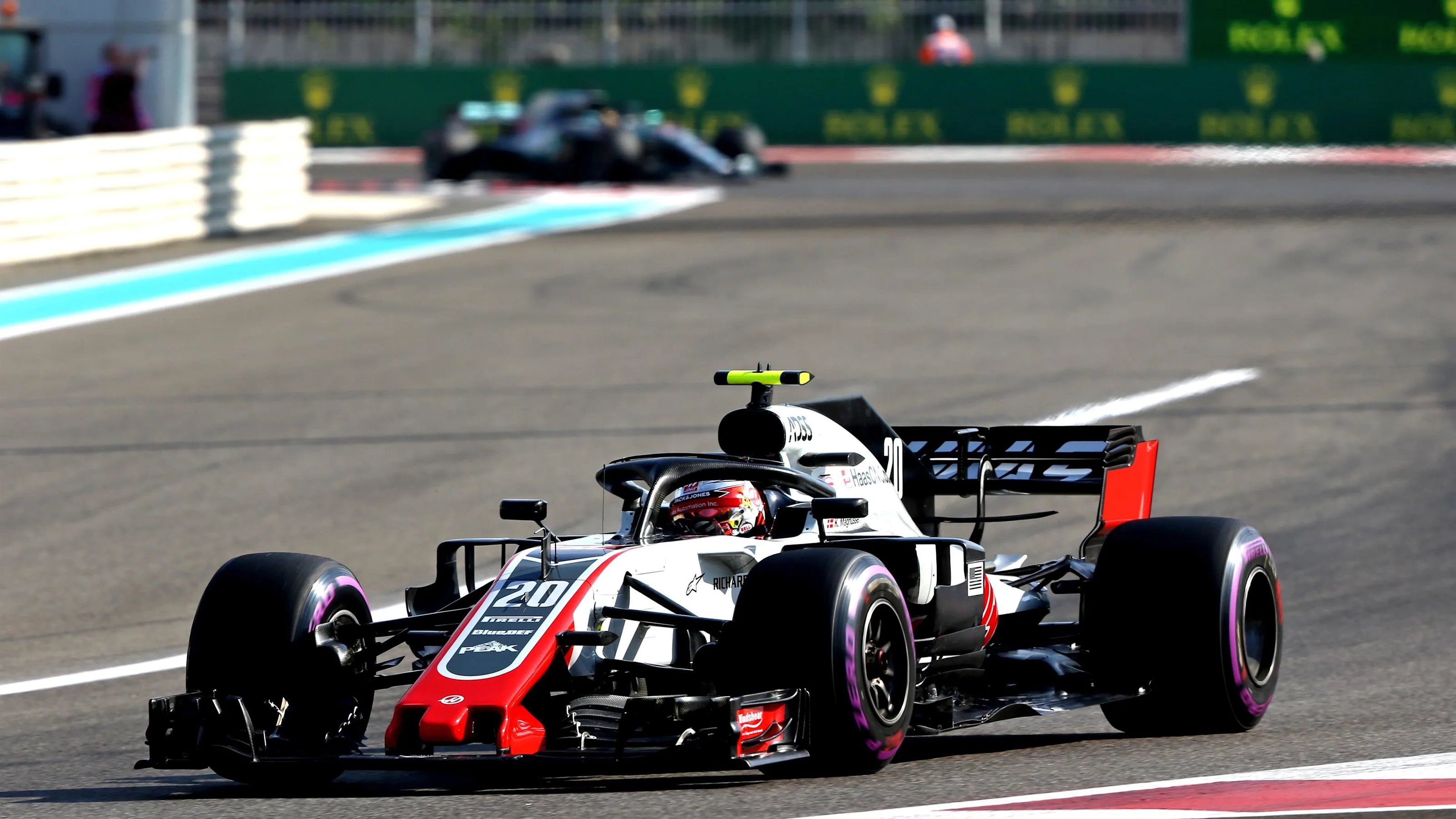 Kevin Magnussen, Haas F1 Team VF-18 at Formula One World Championship, Rd21, Abu Dhabi Grand Prix,