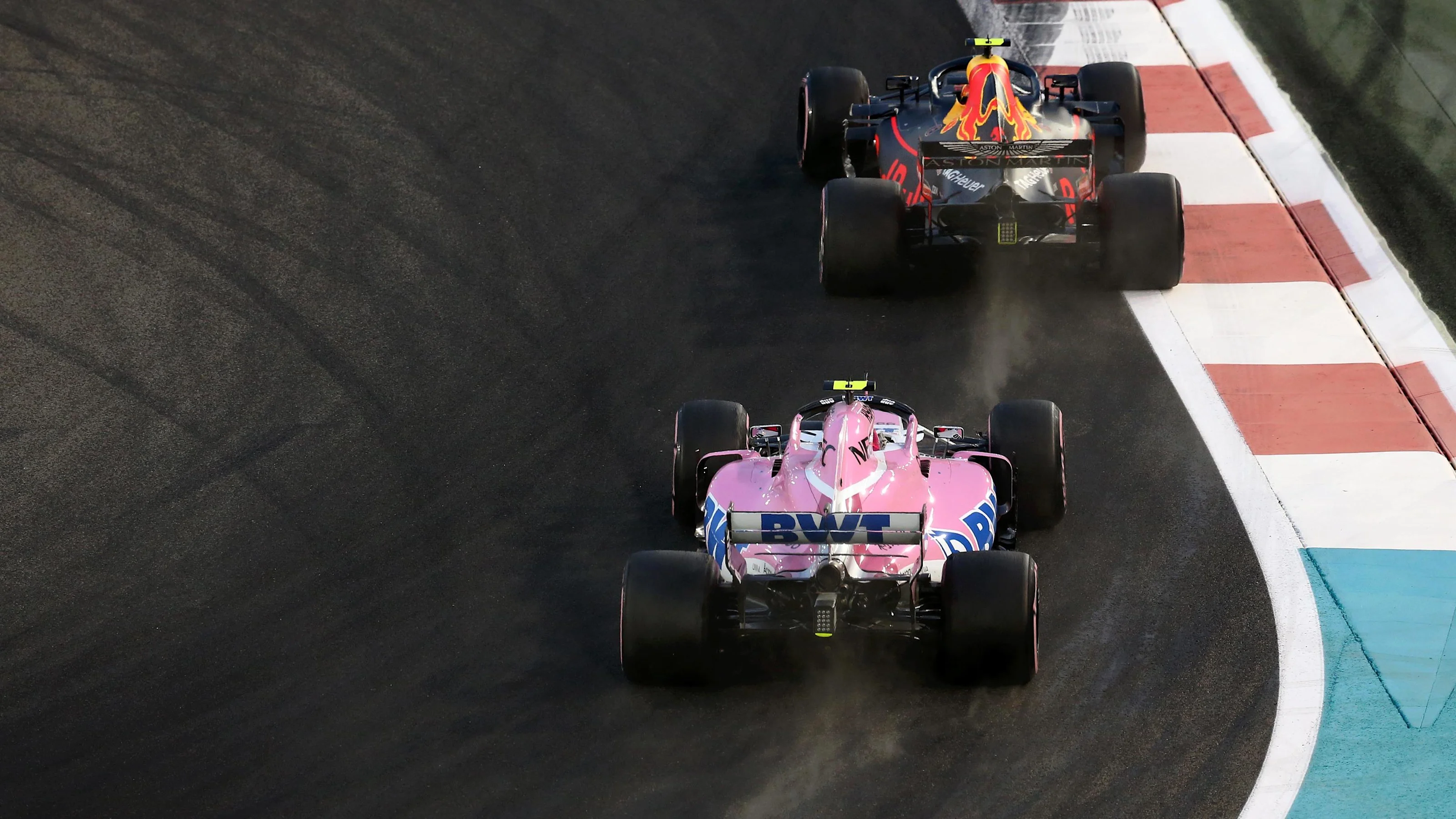 Esteban Ocon, Racing Point Force India VJM11 and Max Verstappen, Red Bull Racing RB14 at Formula