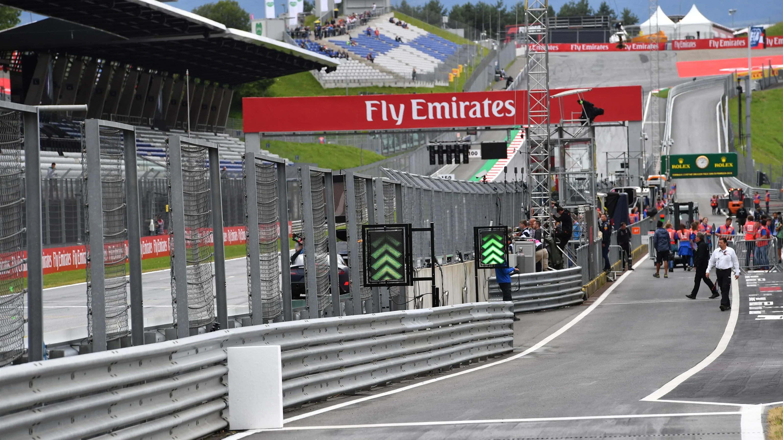 Direction light boards in pit lane at Formula One World Championship, Rd9, Austrian Grand Prix,