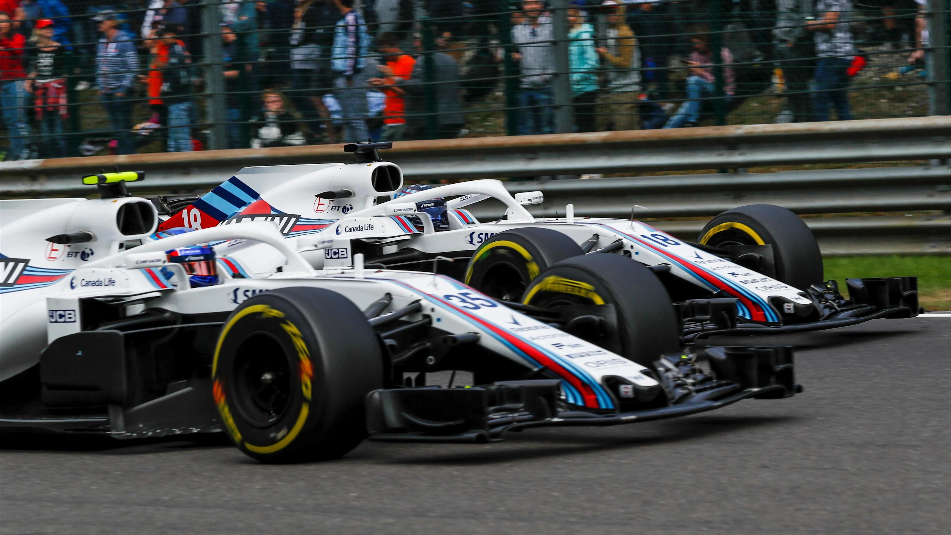 Sergey Sirotkin, Williams FW41 and Lance Stroll, Williams FW41 battle at Formula One World