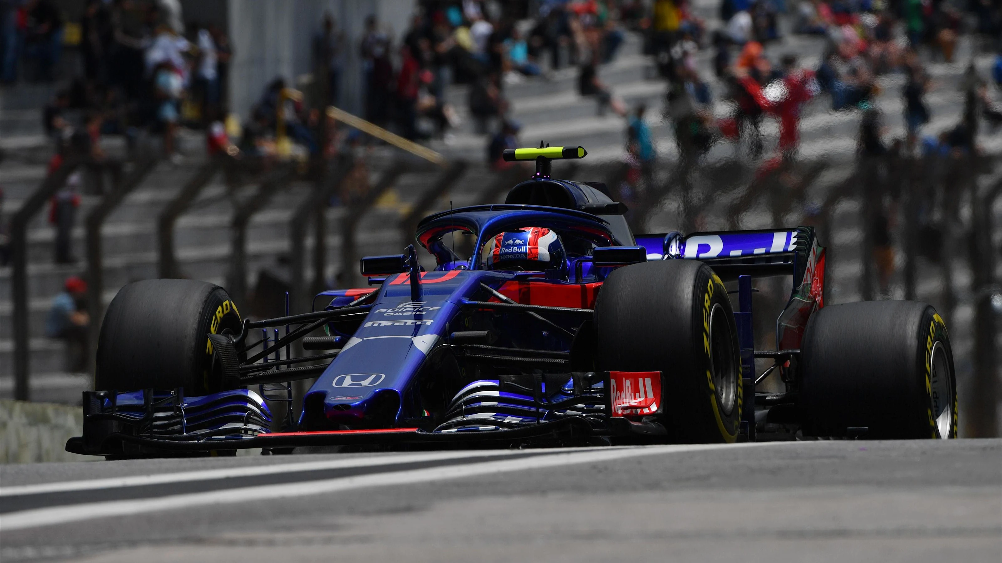Pierre Gasly, Toro Rosso STR13 at Formula One World Championship, Rd20, Brazilian Grand Prix,