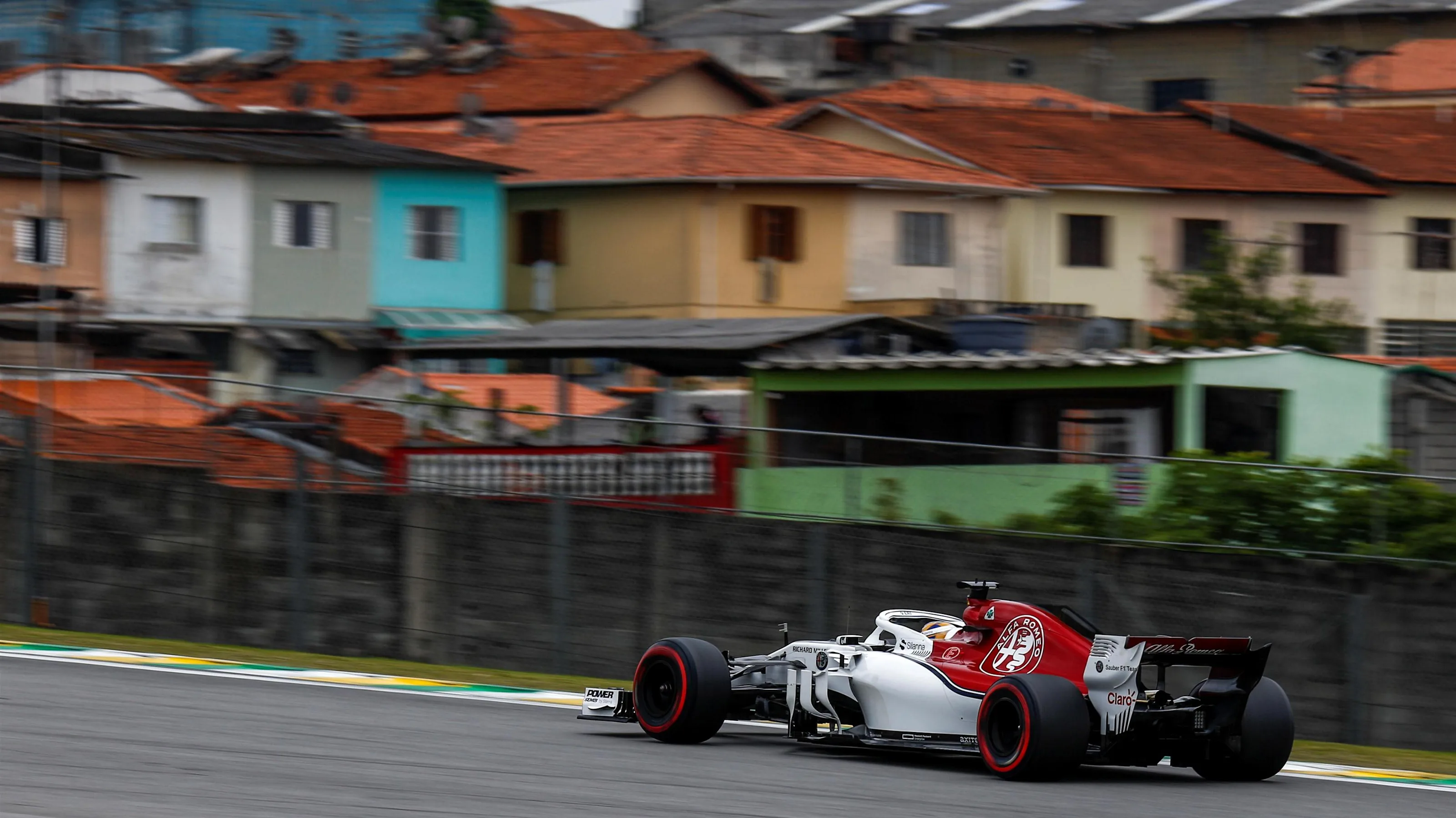 Marcus Ericsson, Alfa Romeo Sauber C37 at Formula One World Championship, Rd20, Brazilian Grand