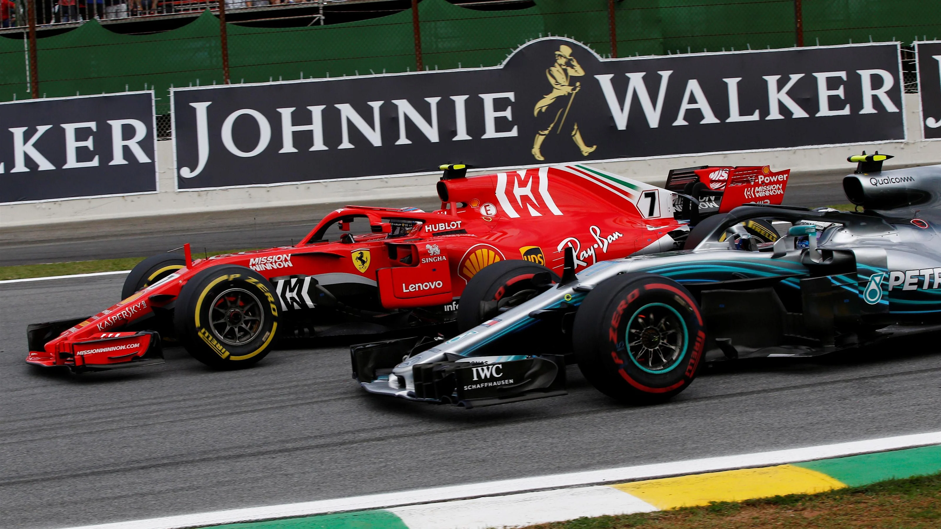 Kimi Raikkonen, Ferrari SF71H and Valtteri Bottas, Mercedes-AMG F1 W09 EQ Power+ battle at Formula