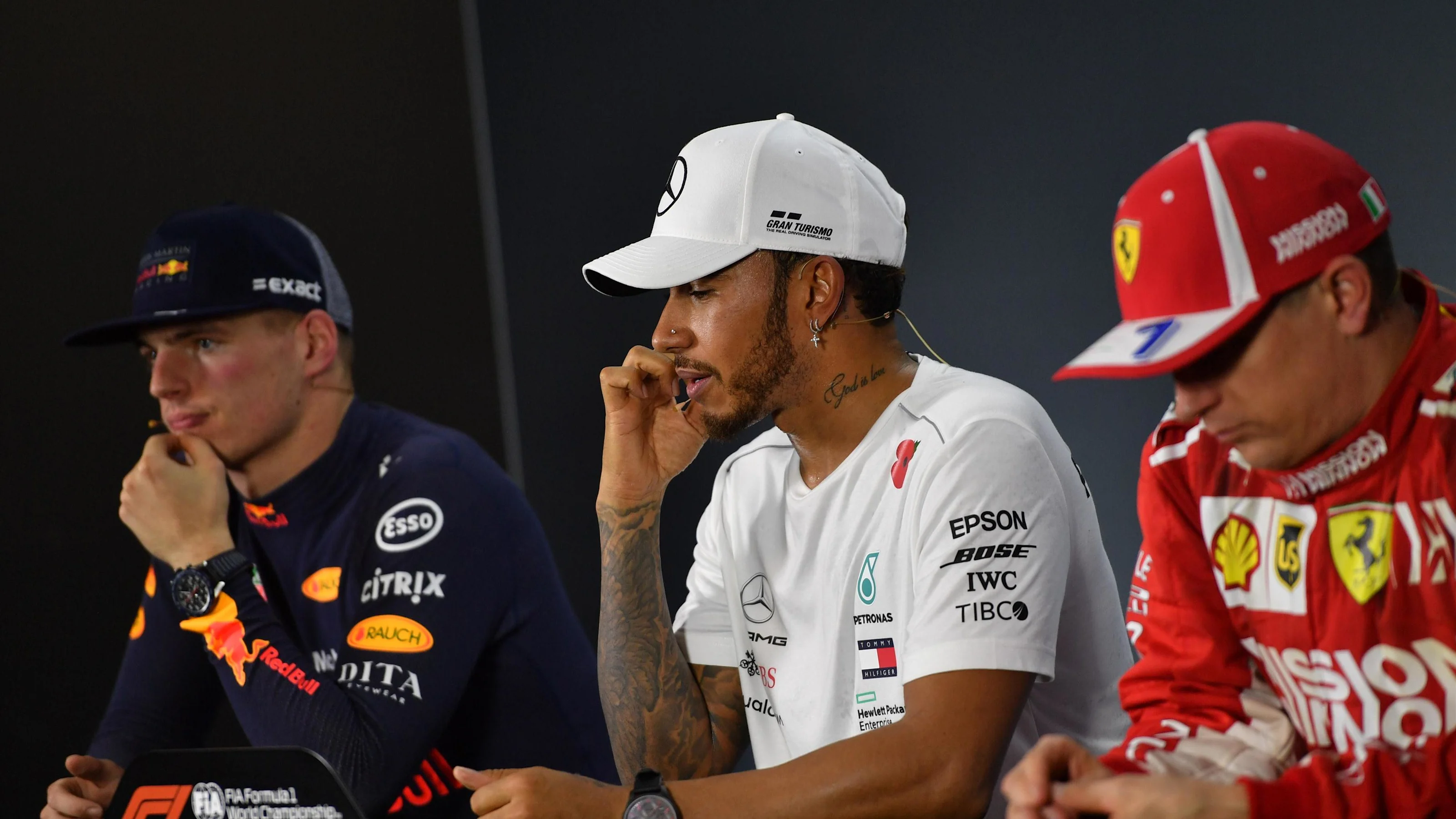 (L to R): Max Verstappen, Red Bull Racing, Lewis Hamilton, Mercedes AMG F1 and Kimi Raikkonen,