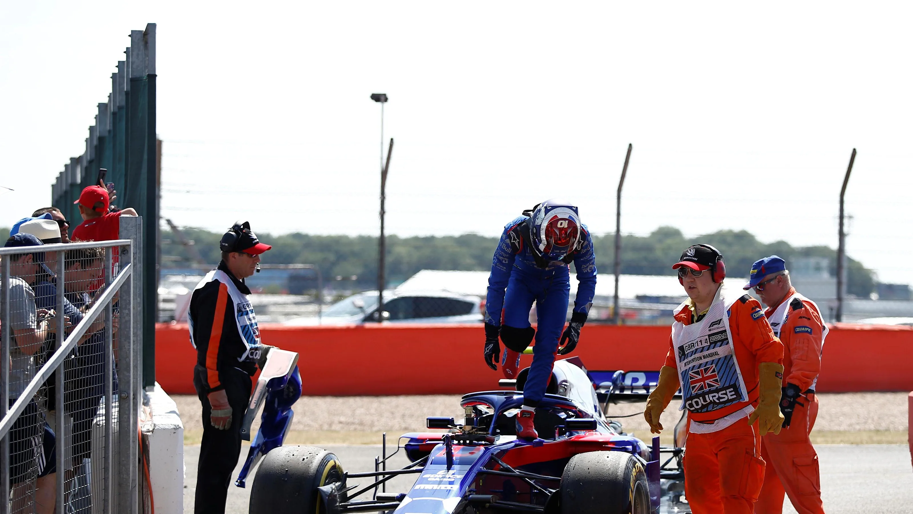 Pierre Gasly (FRA) Scuderia Toro Rosso STR13 stops on track in FP2 at Formula One World