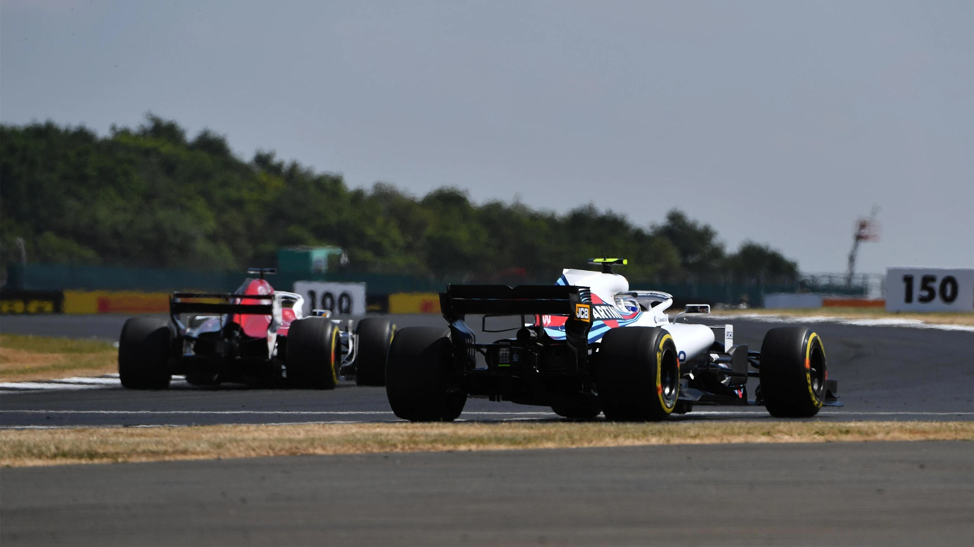 Sergey Sirotkin (RUS) Williams FW41 runs wide at Formula One World Championship, Rd10, British