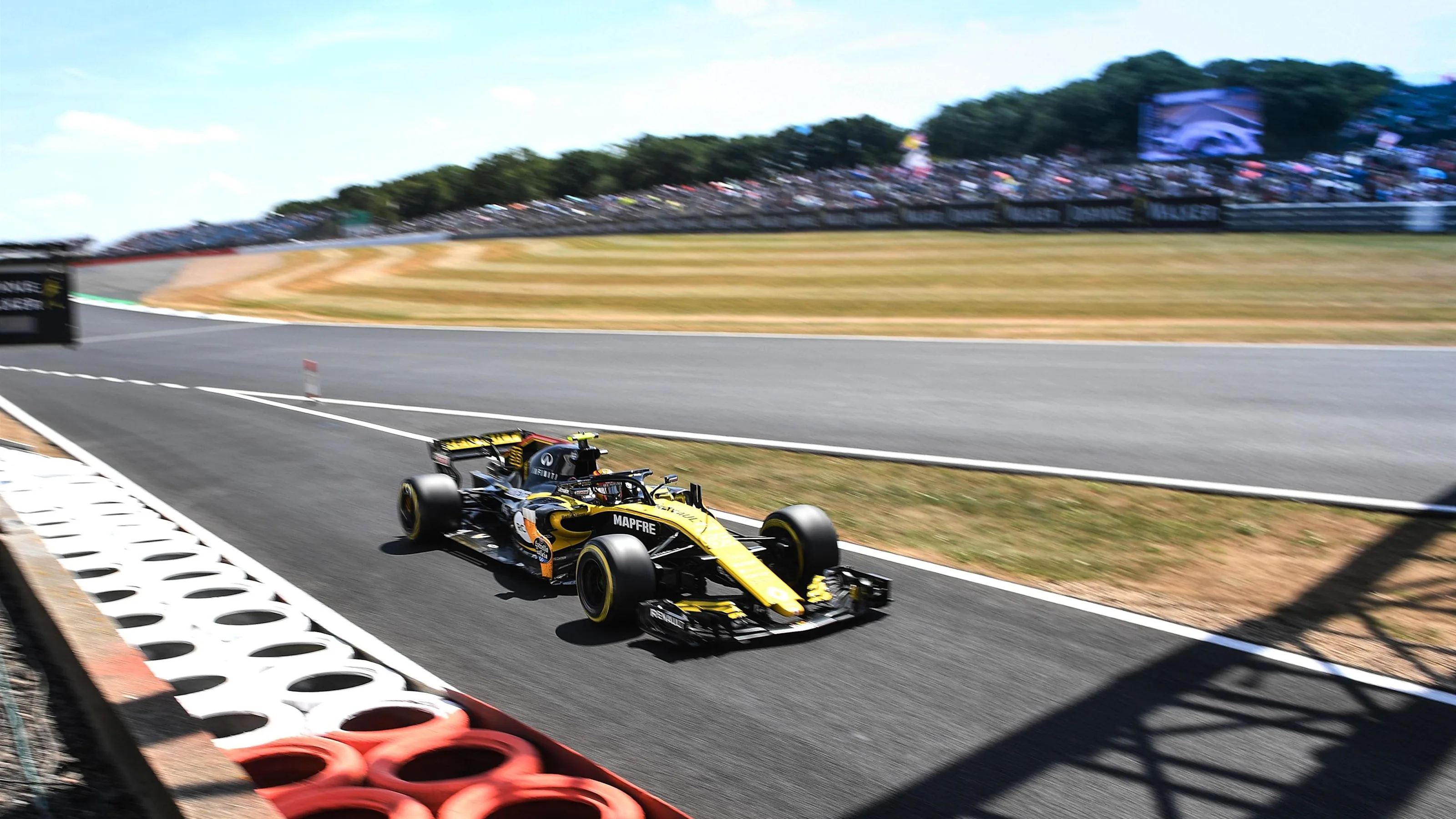 Carlos Sainz jr (ESP) Renault Sport F1 Team RS18 at Formula One World Championship, Rd10, British