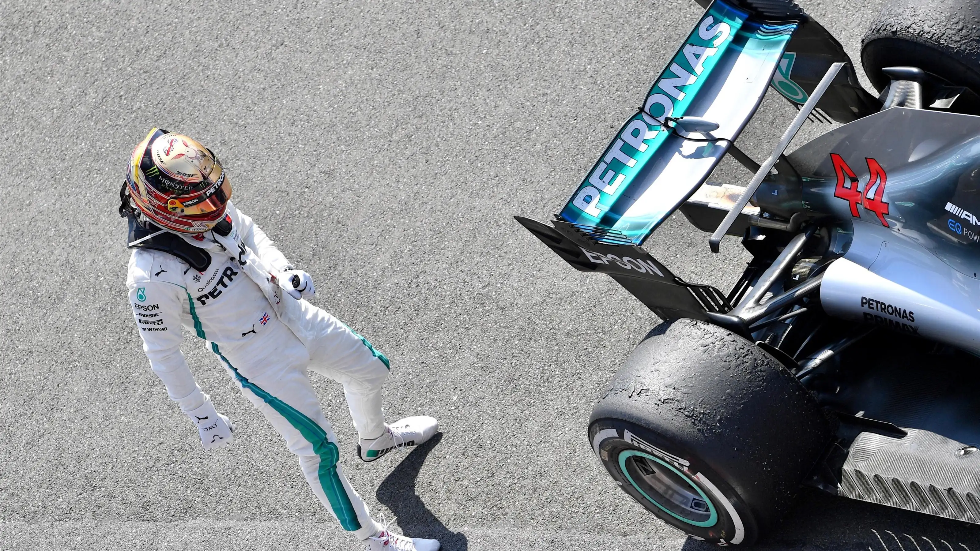 Lewis Hamilton (GBR) Mercedes-AMG F1 in parc ferme at Formula One World Championship, Rd10, British