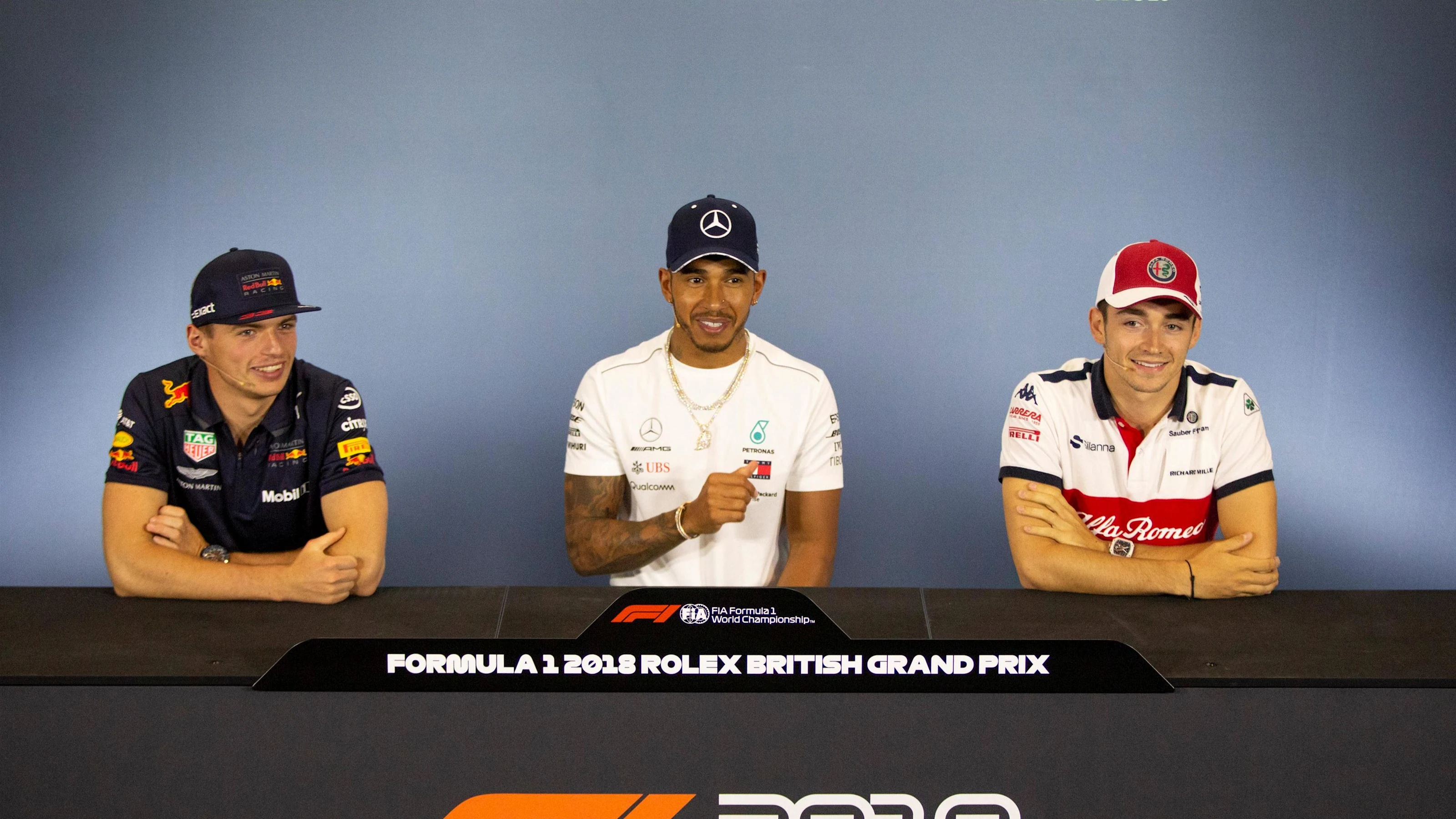 Max Verstappen (NED) Red Bull Racing, Lewis Hamilton (GBR) Mercedes-AMG F1 and Charles Leclerc