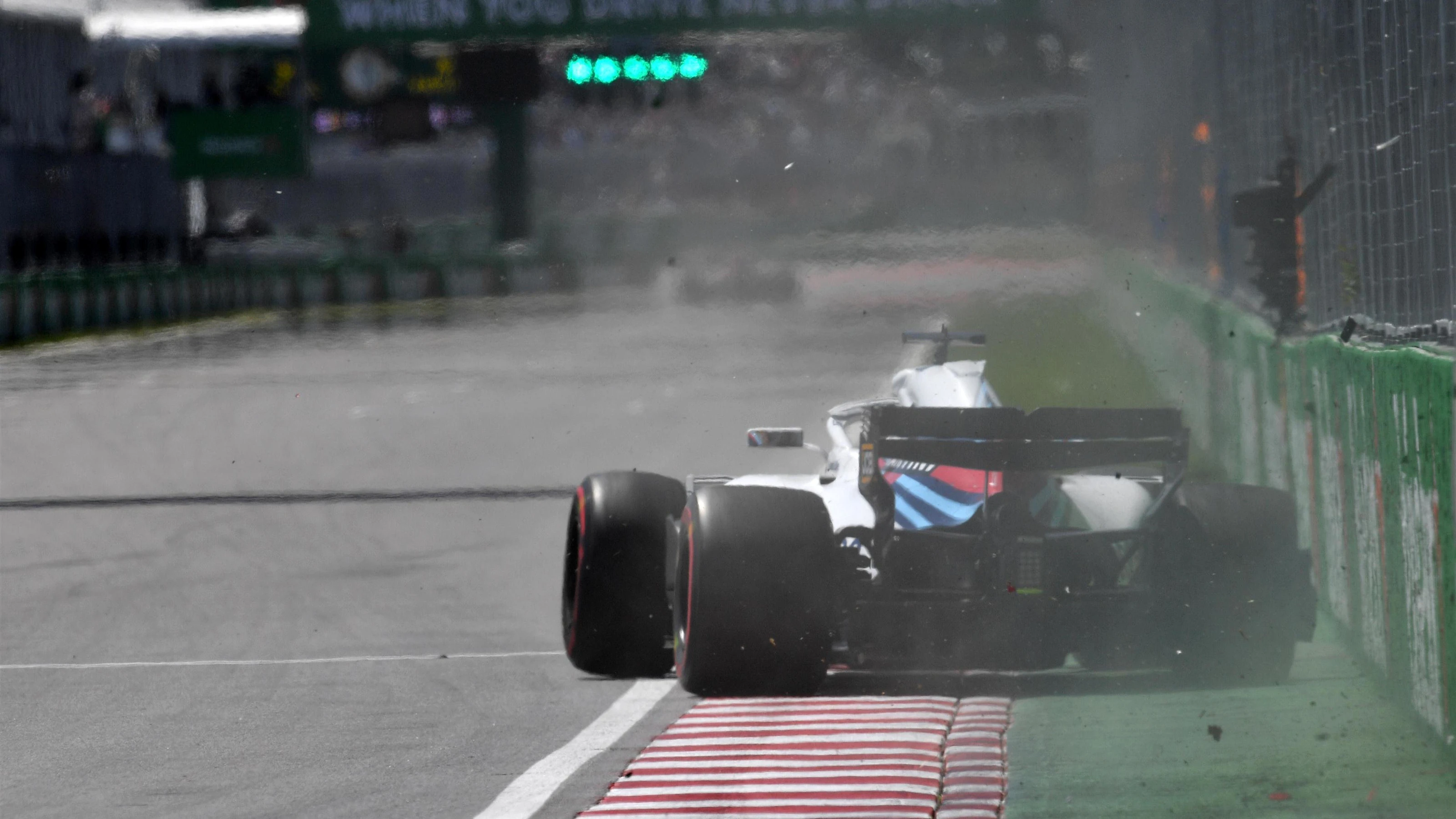 Lance Stroll (CDN) Williams FW41 hits Champions Wall in FP1 at Formula One World Championship, Rd7,