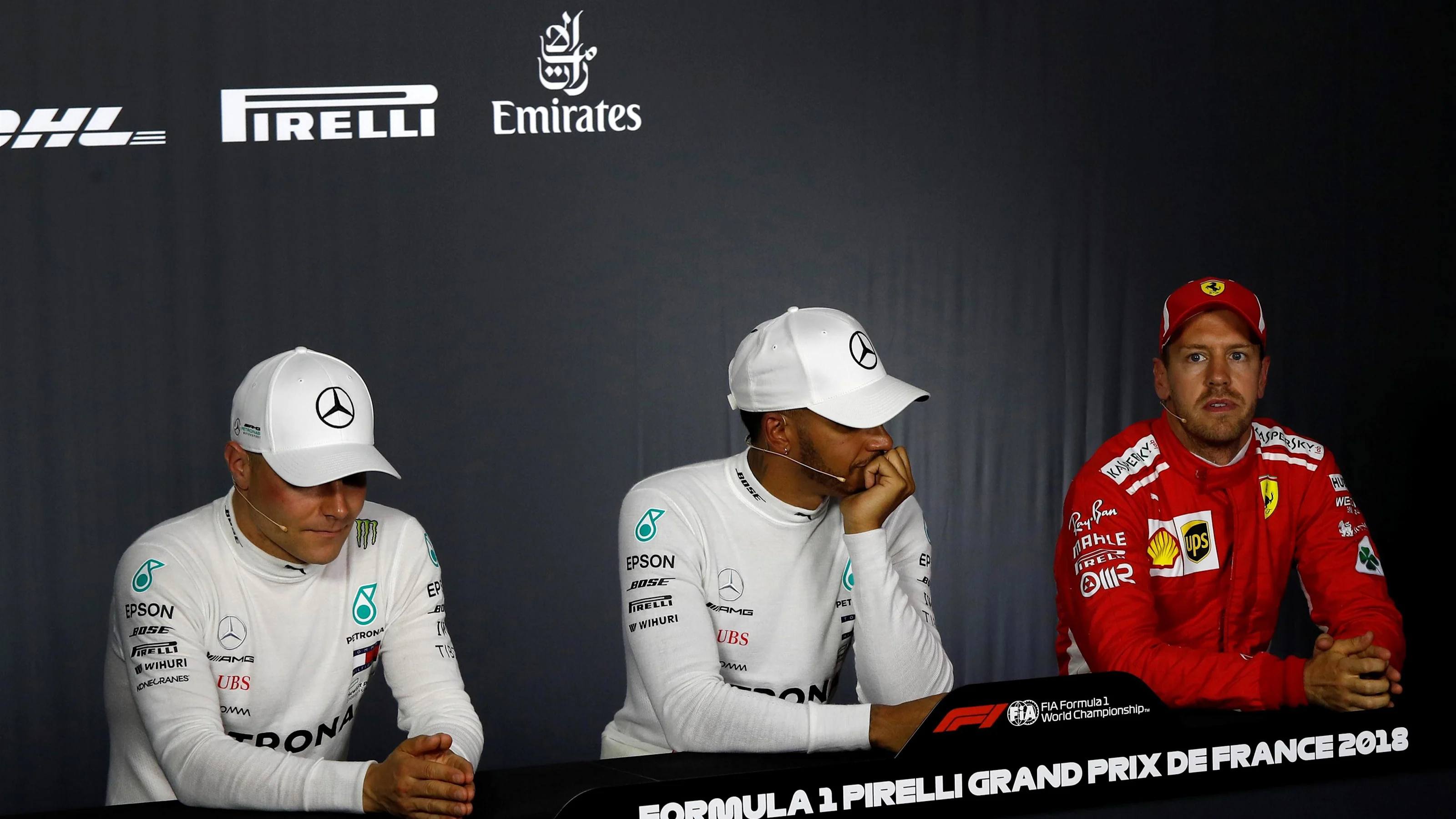 Valtteri Bottas (FIN) Mercedes-AMG F1, Lewis Hamilton (GBR) Mercedes-AMG F1 and Sebastian Vettel