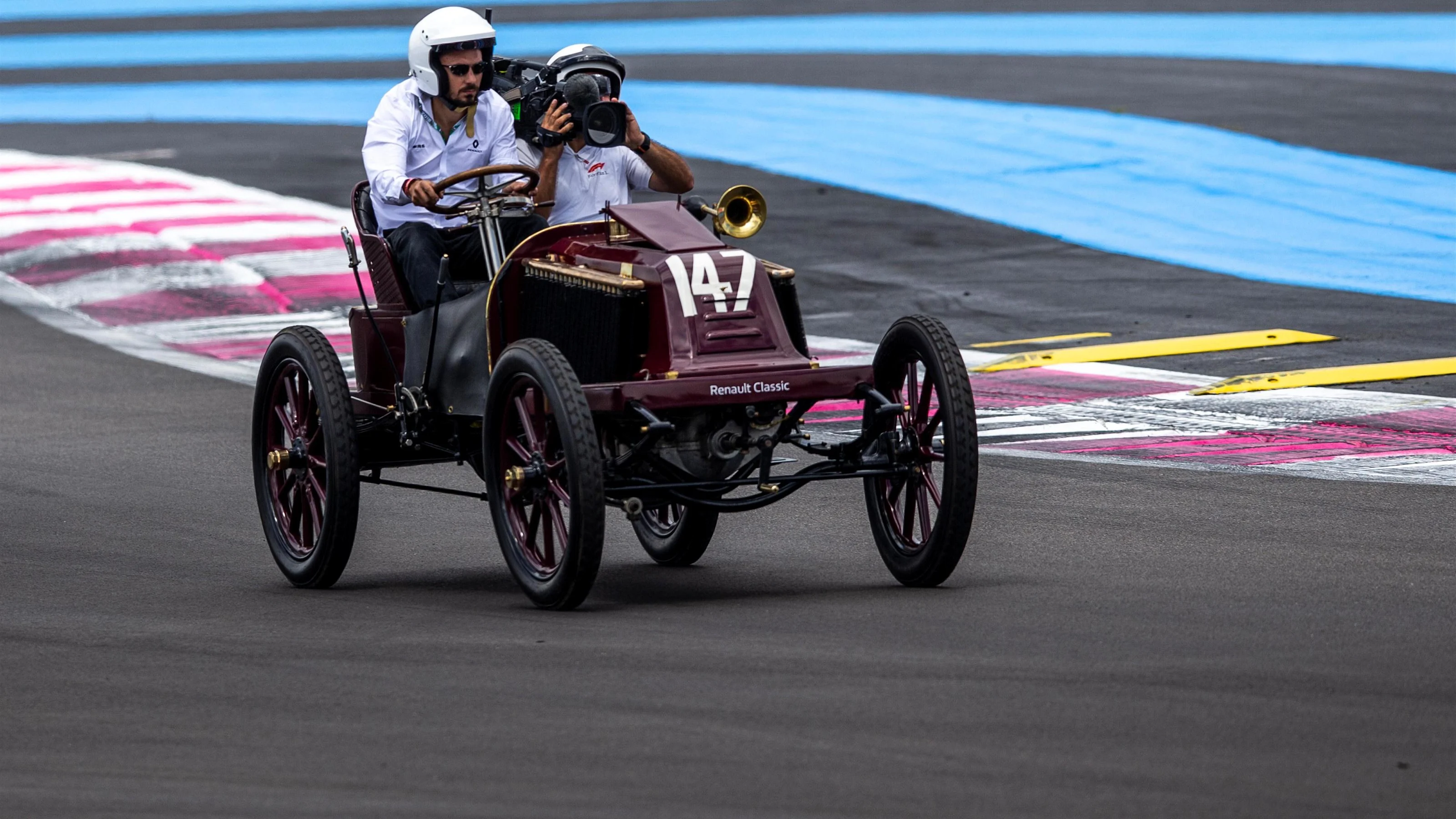 Historic parade at Formula One World Championship, Rd8, French Grand Prix, Race, Paul Ricard,