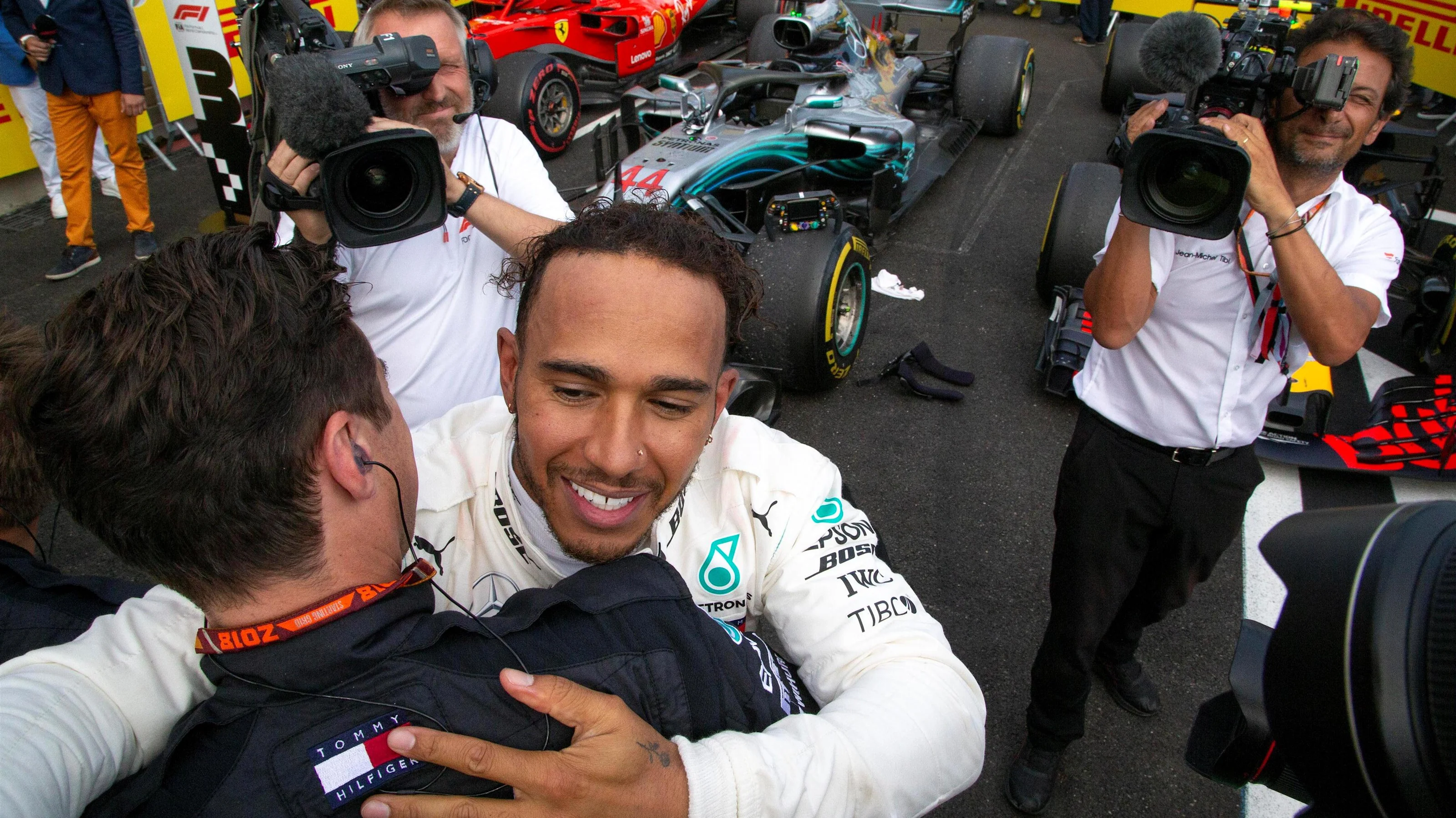 Race winner Lewis Hamilton (GBR) Mercedes-AMG F1 celebrates in parc ferme at Formula One World