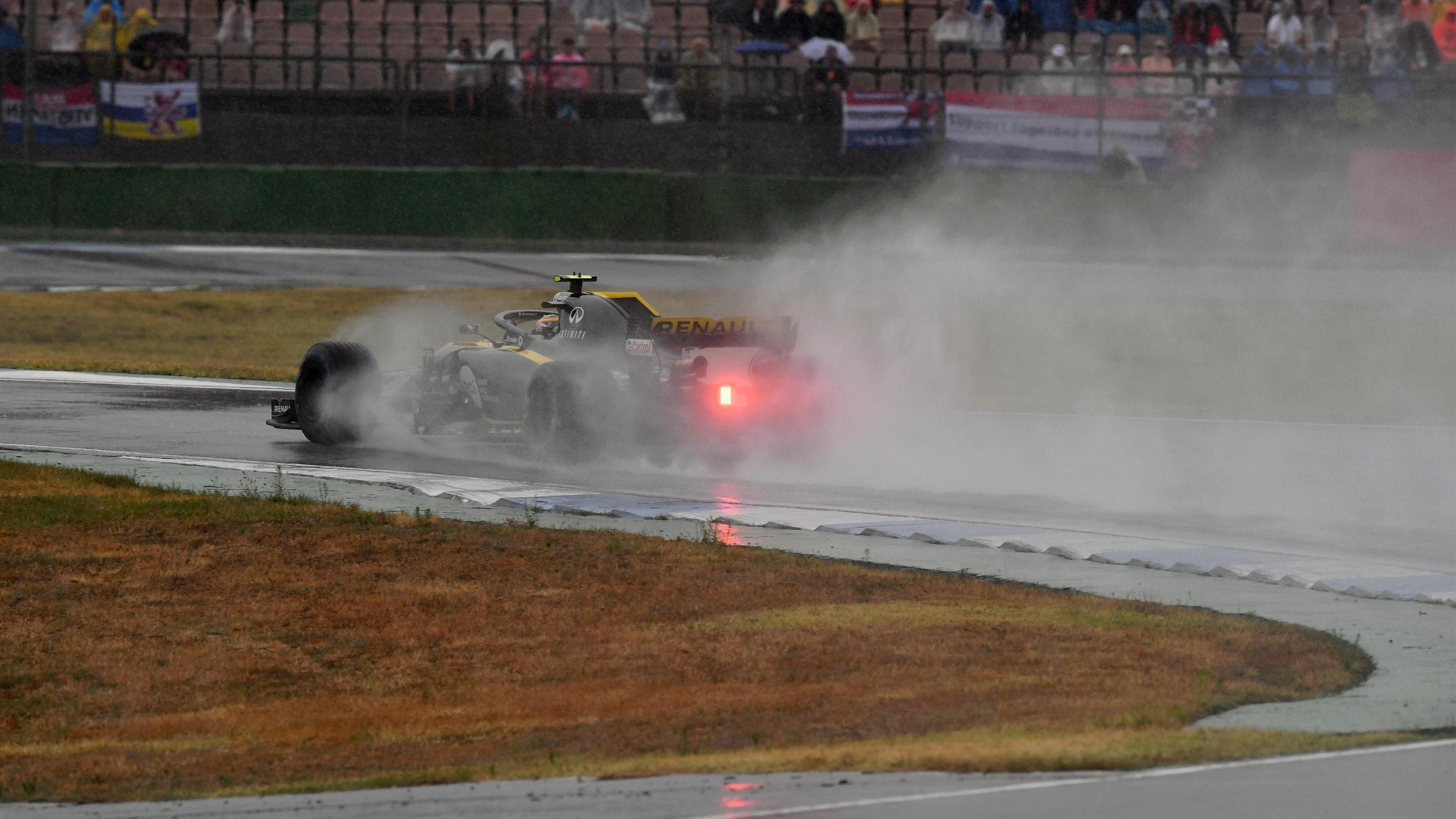 Carlos Sainz jr (ESP) Renault Sport F1 Team RS18 at Formula One World Championship, Rd11, German
