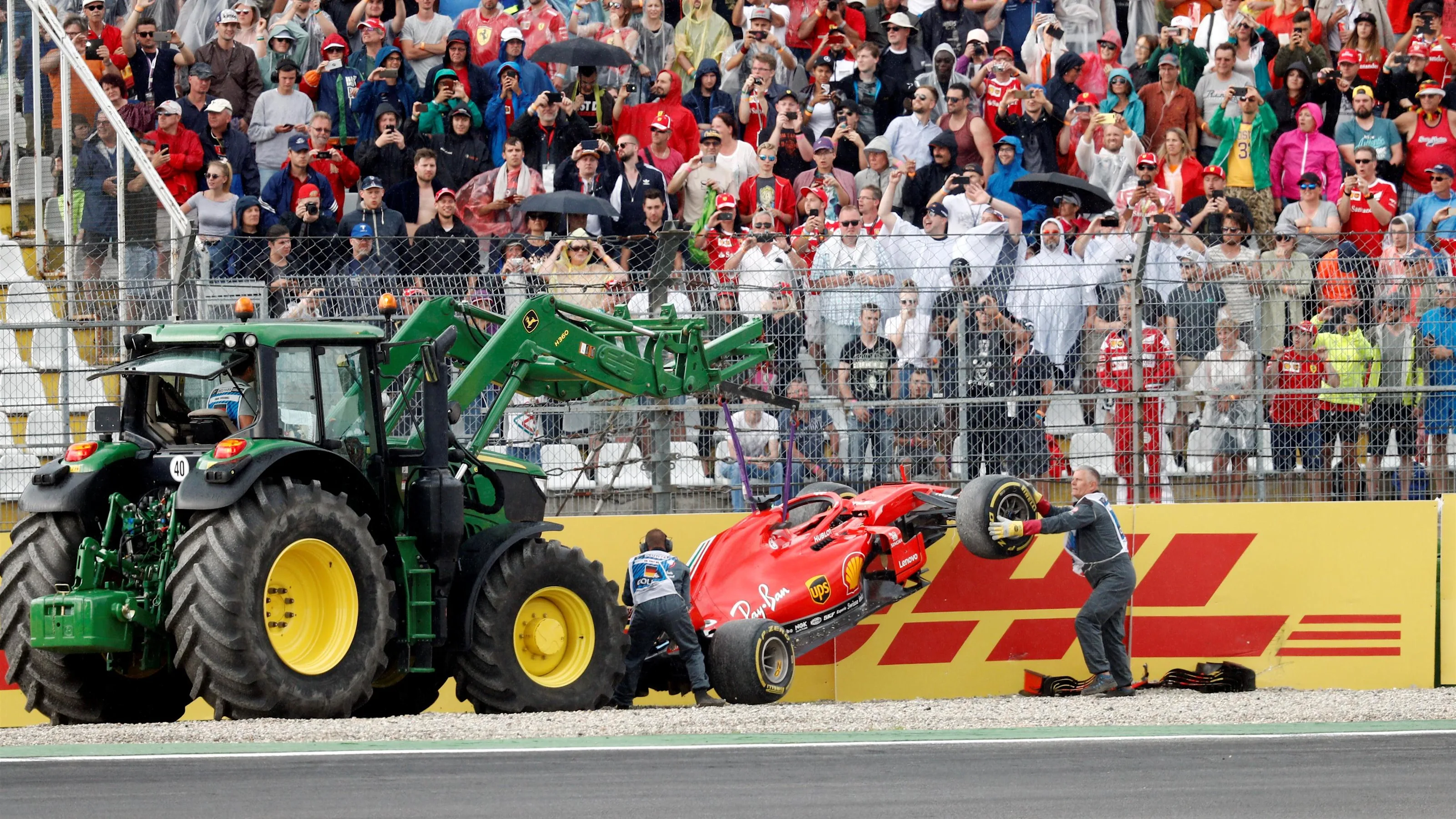 The crashed car of Sebastian Vettel (GER) Ferrari SF-71H is recovered at Formula One World