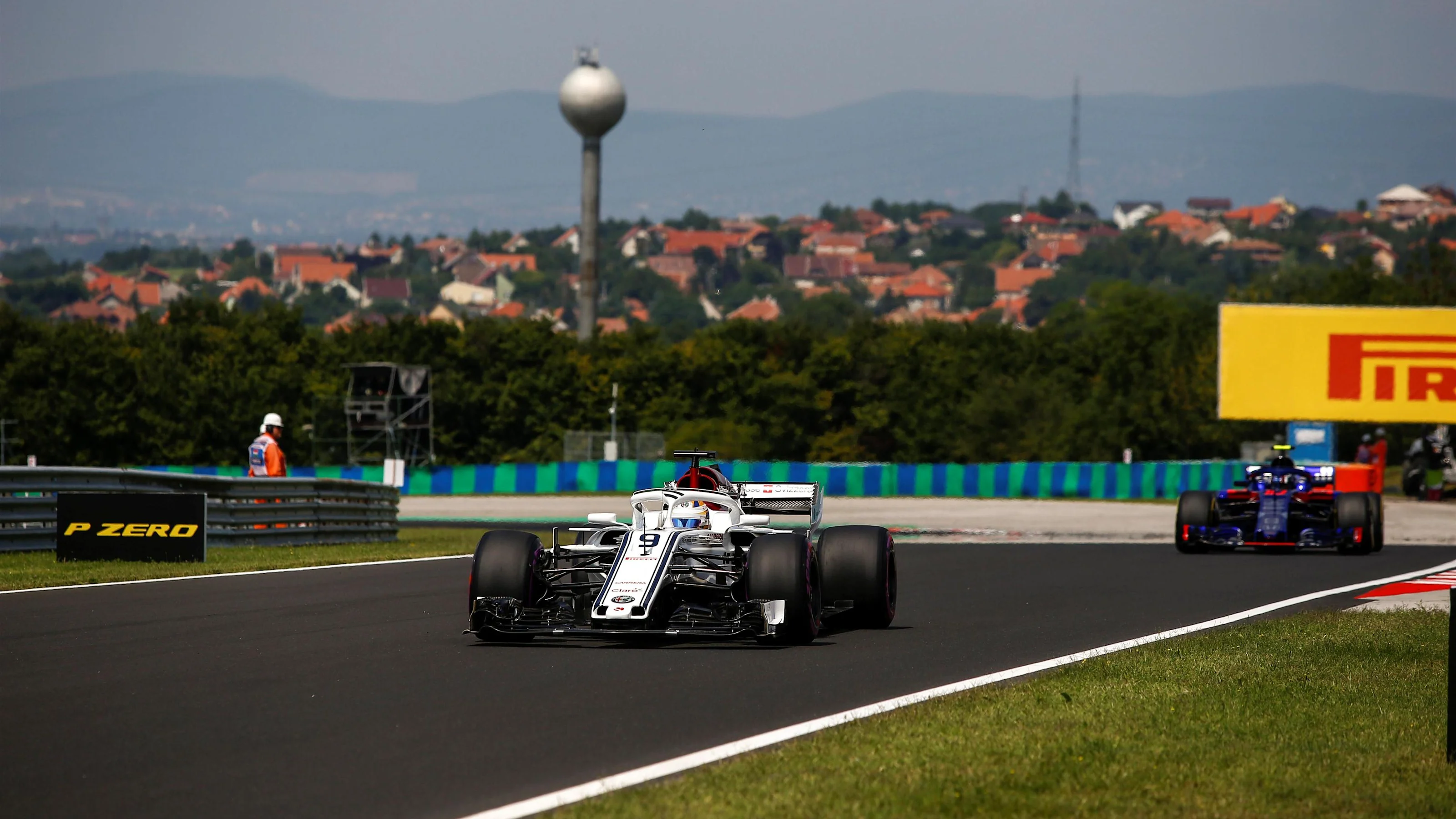 Marcus Ericsson (SWE) Alfa Romeo Sauber C37 at Formula One World Championship, Rd12, Hungarian