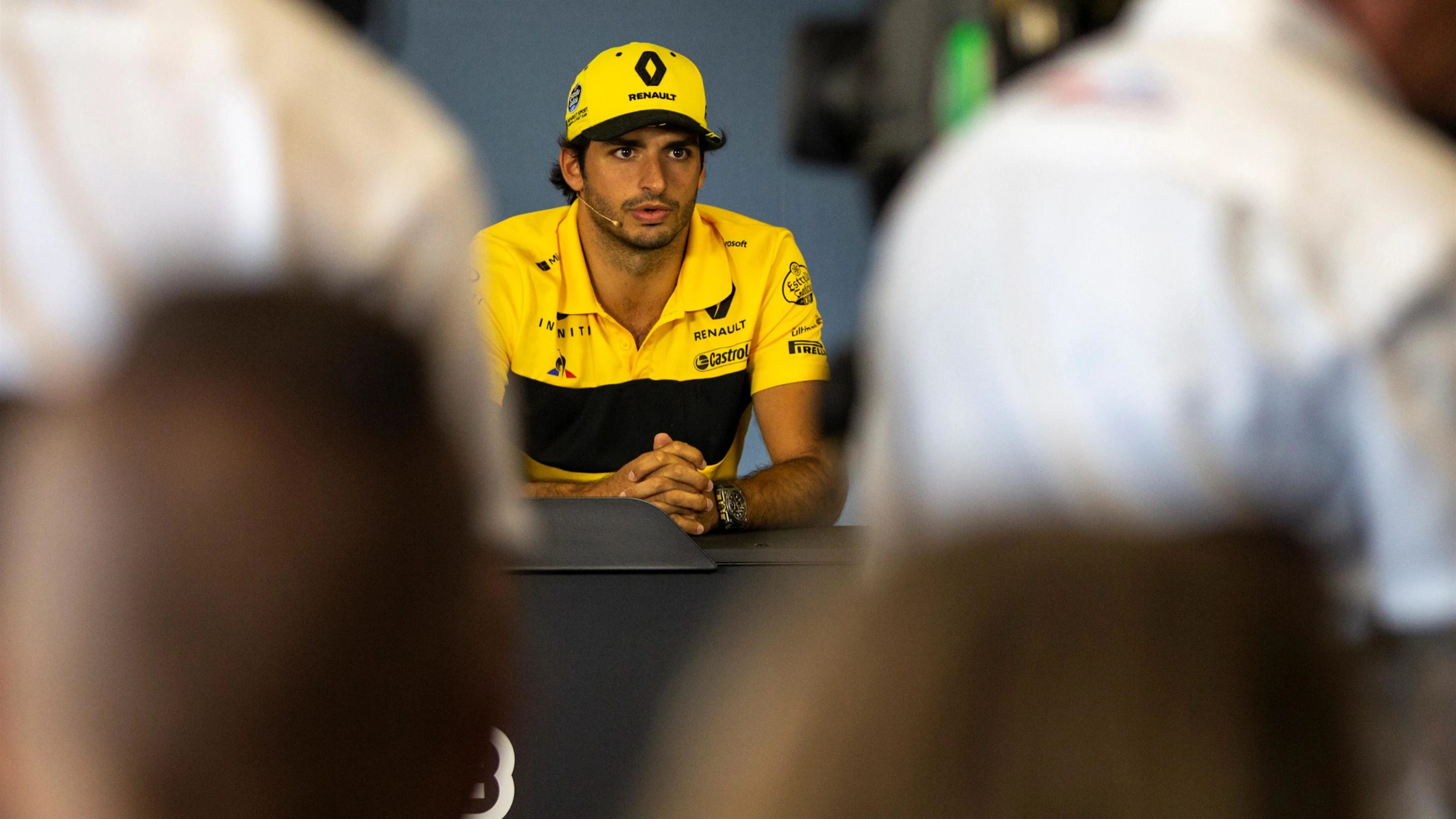 Carlos Sainz jr (ESP) Renault Sport F1 Team in the Press Conference at Formula One World