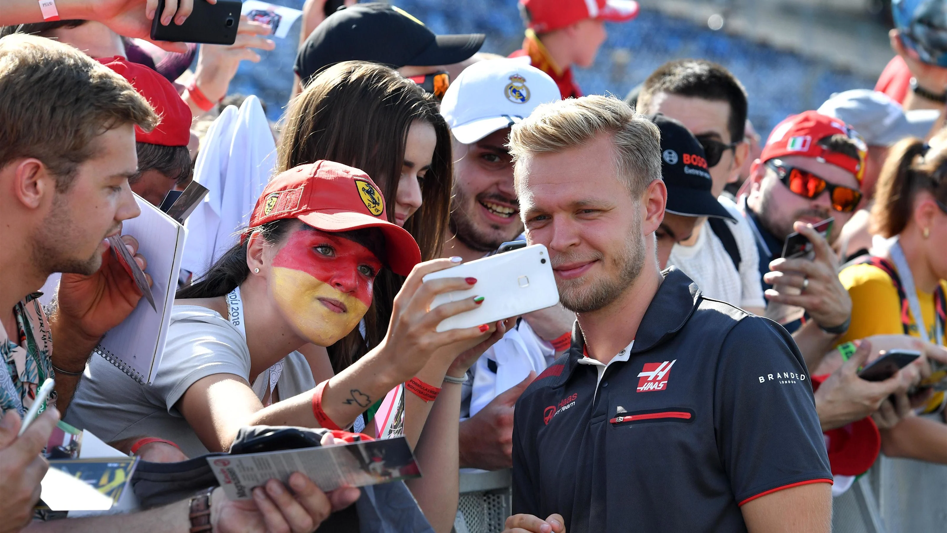 Kevin Magnussen (DEN) Haas F1 fans selfie at Formula One World Championship, Rd12, Hungarian Grand