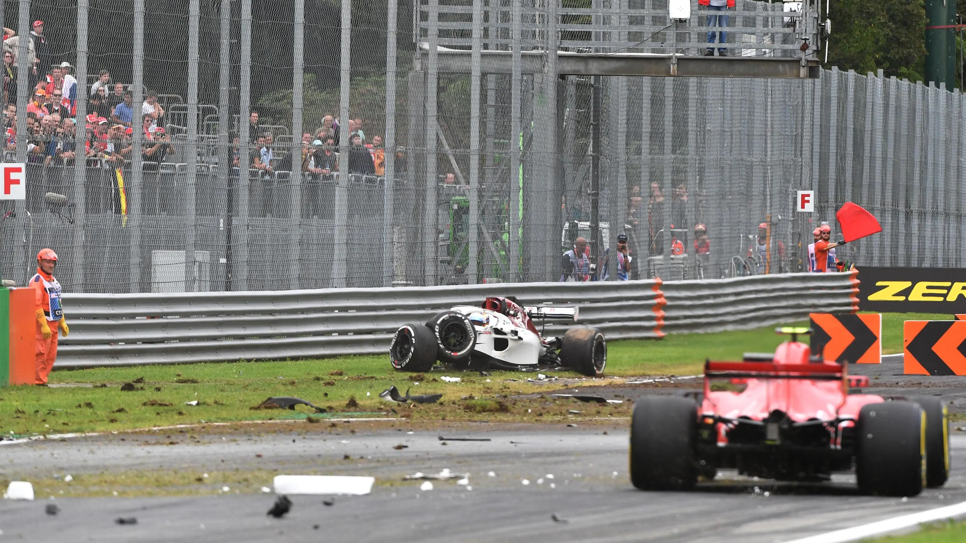 The crashed car of Marcus Ericsson, Alfa Romeo Sauber C37 in FP2 at Formula One World Championship,