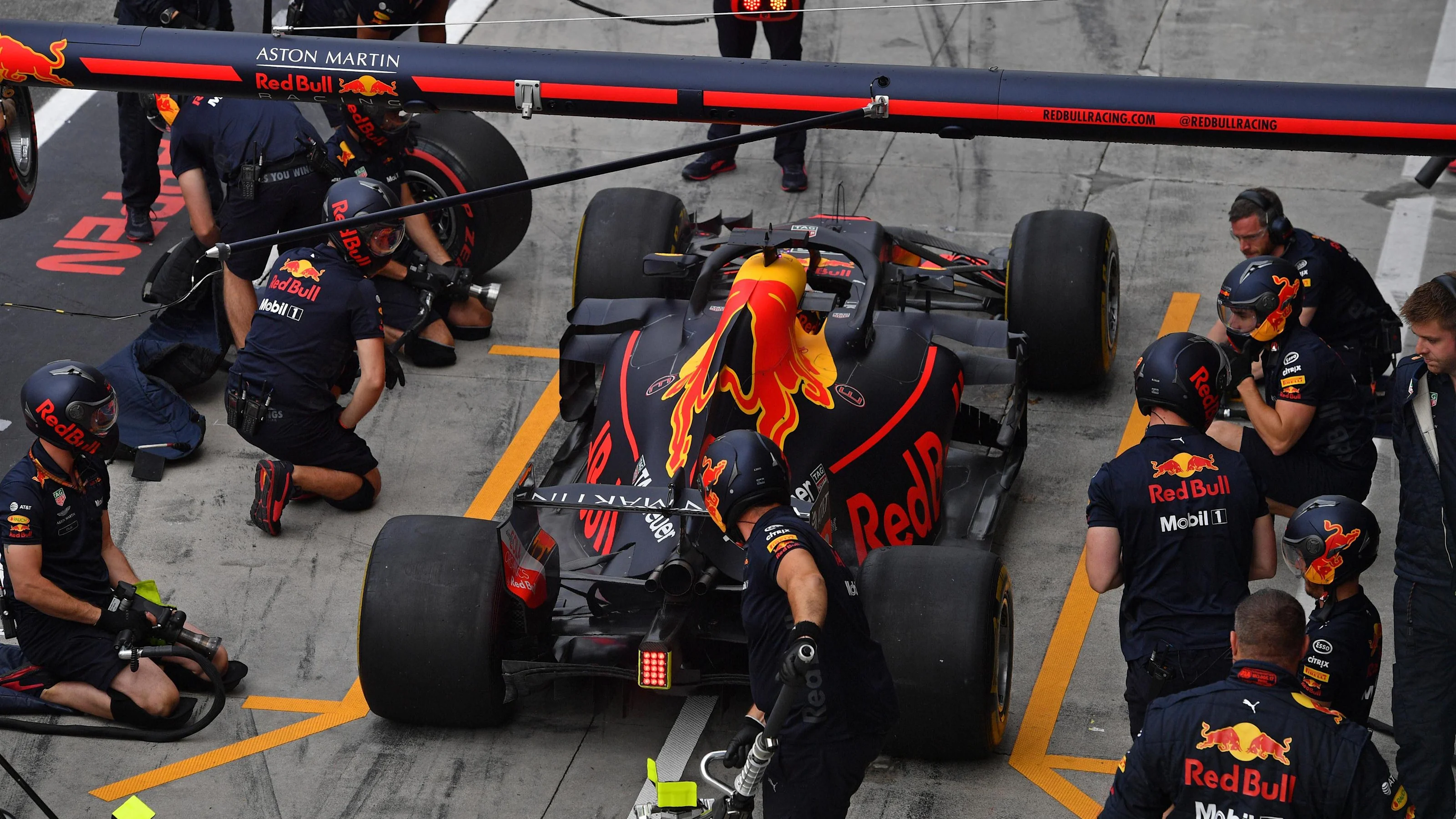Daniel Ricciardo, Red Bull Racing RB14 in his pit box at Formula One World Championship, Rd14,