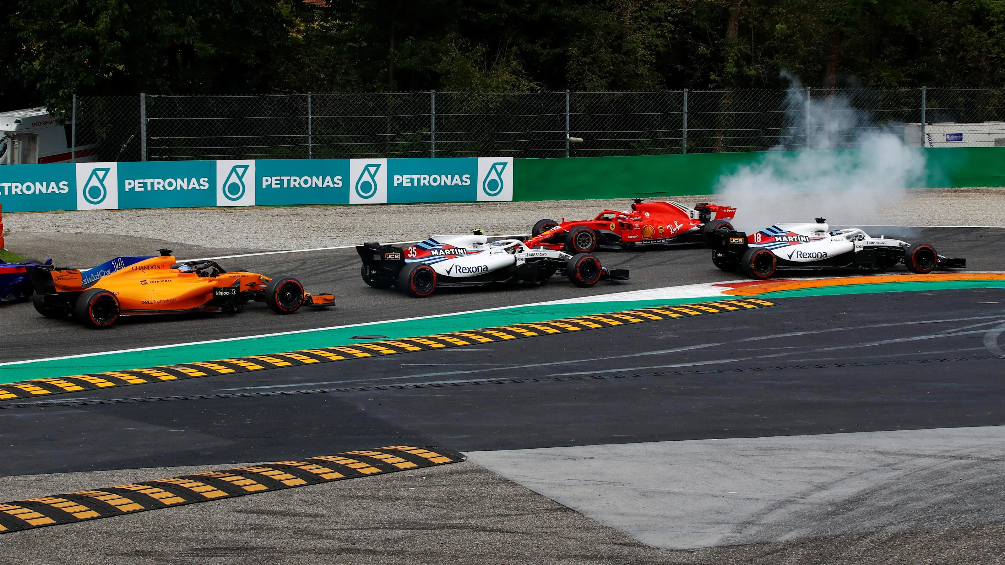 Sebastian Vettel, Ferrari SF71H spins after contact with Lewis Hamilton, Mercedes AMG F1 W09 on lap